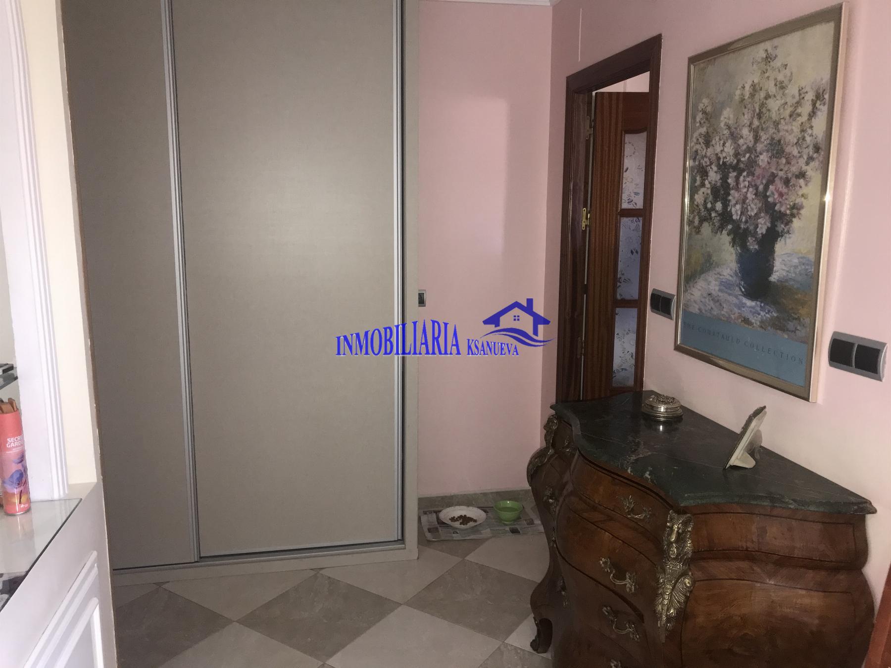 For sale of penthouse in Córdoba