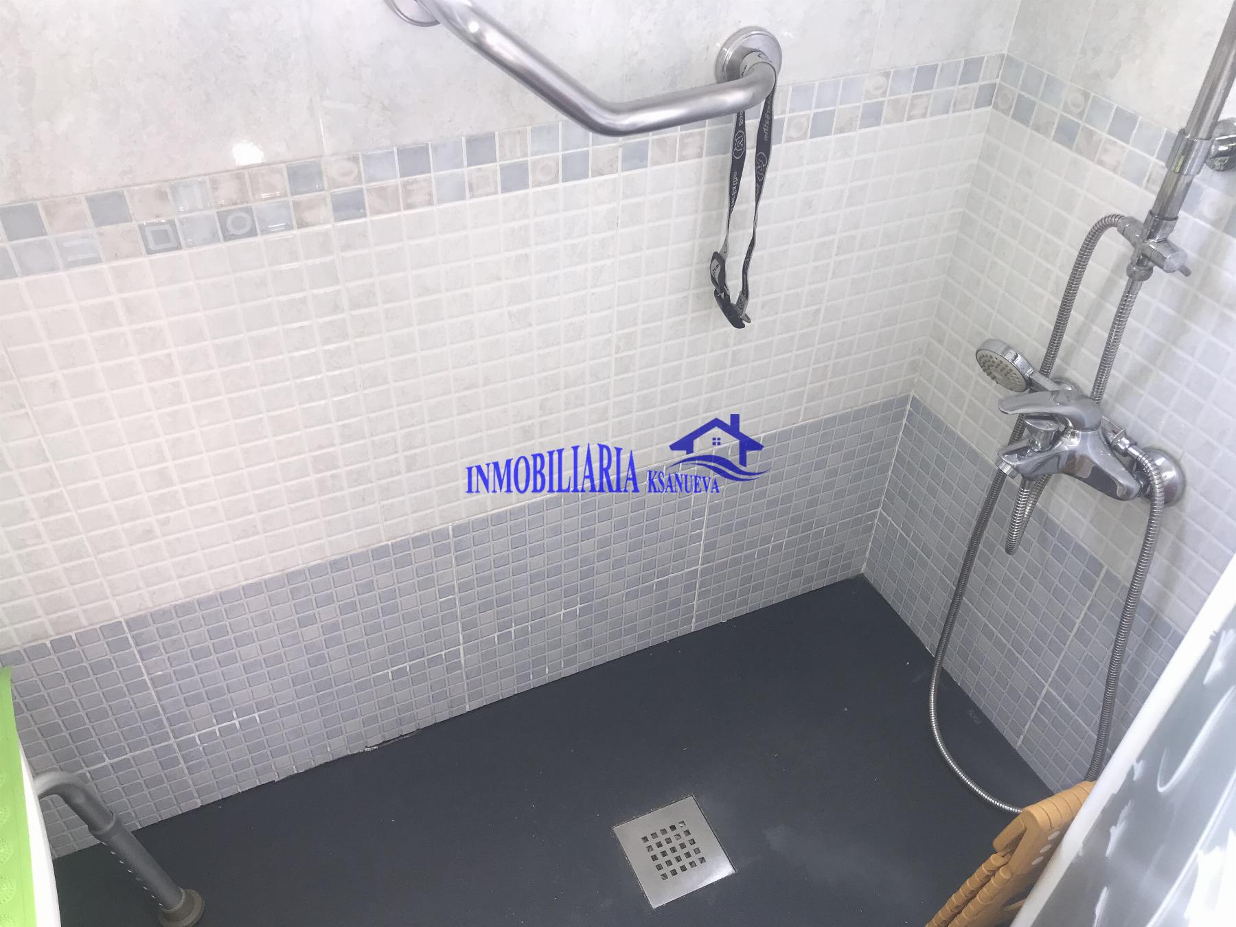 For sale of penthouse in Córdoba