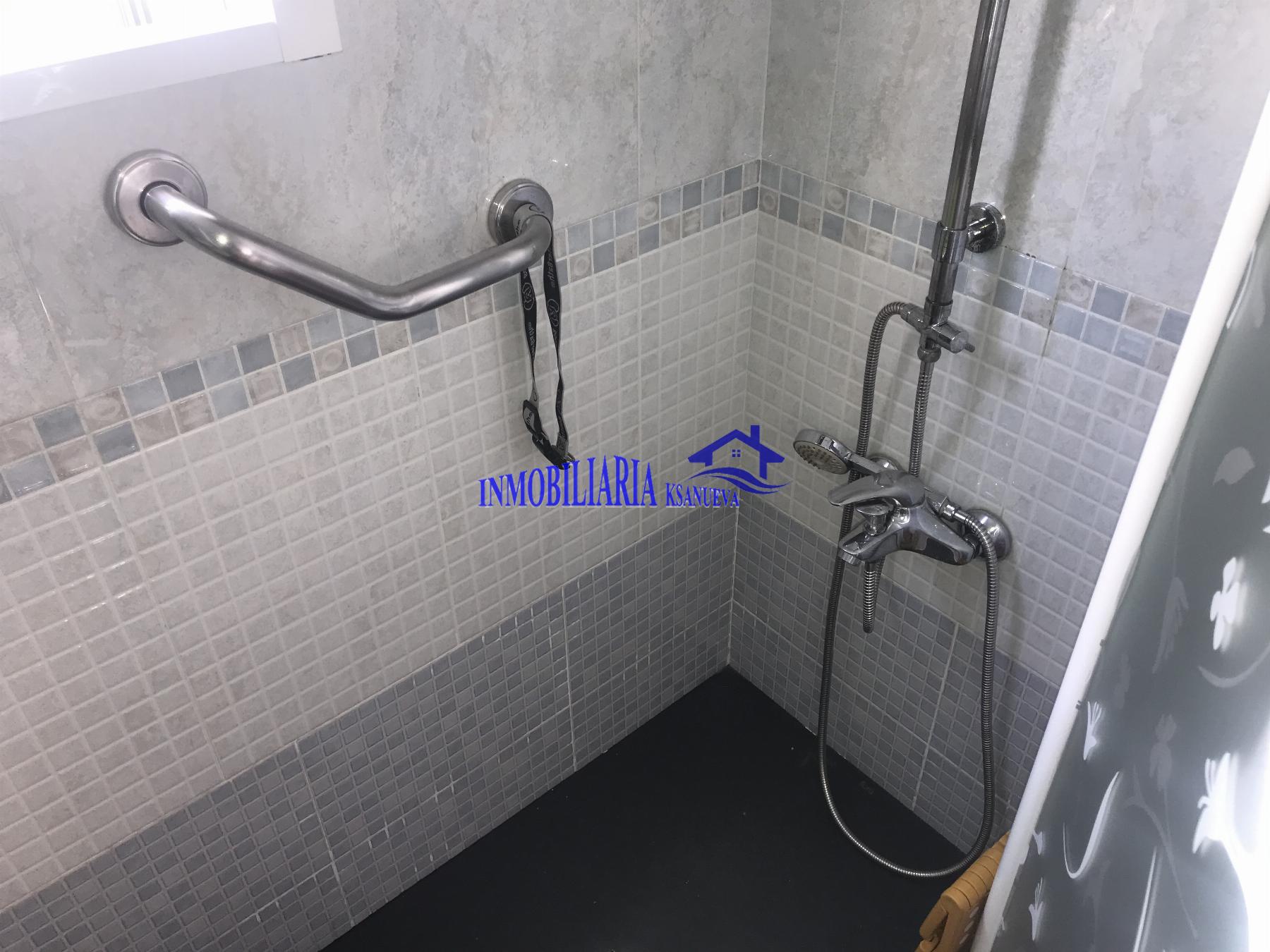 For sale of penthouse in Córdoba