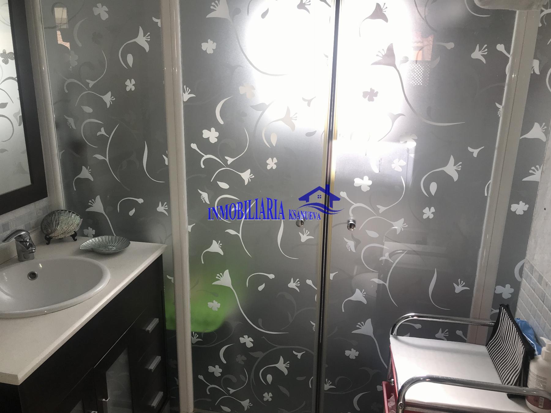 For sale of penthouse in Córdoba