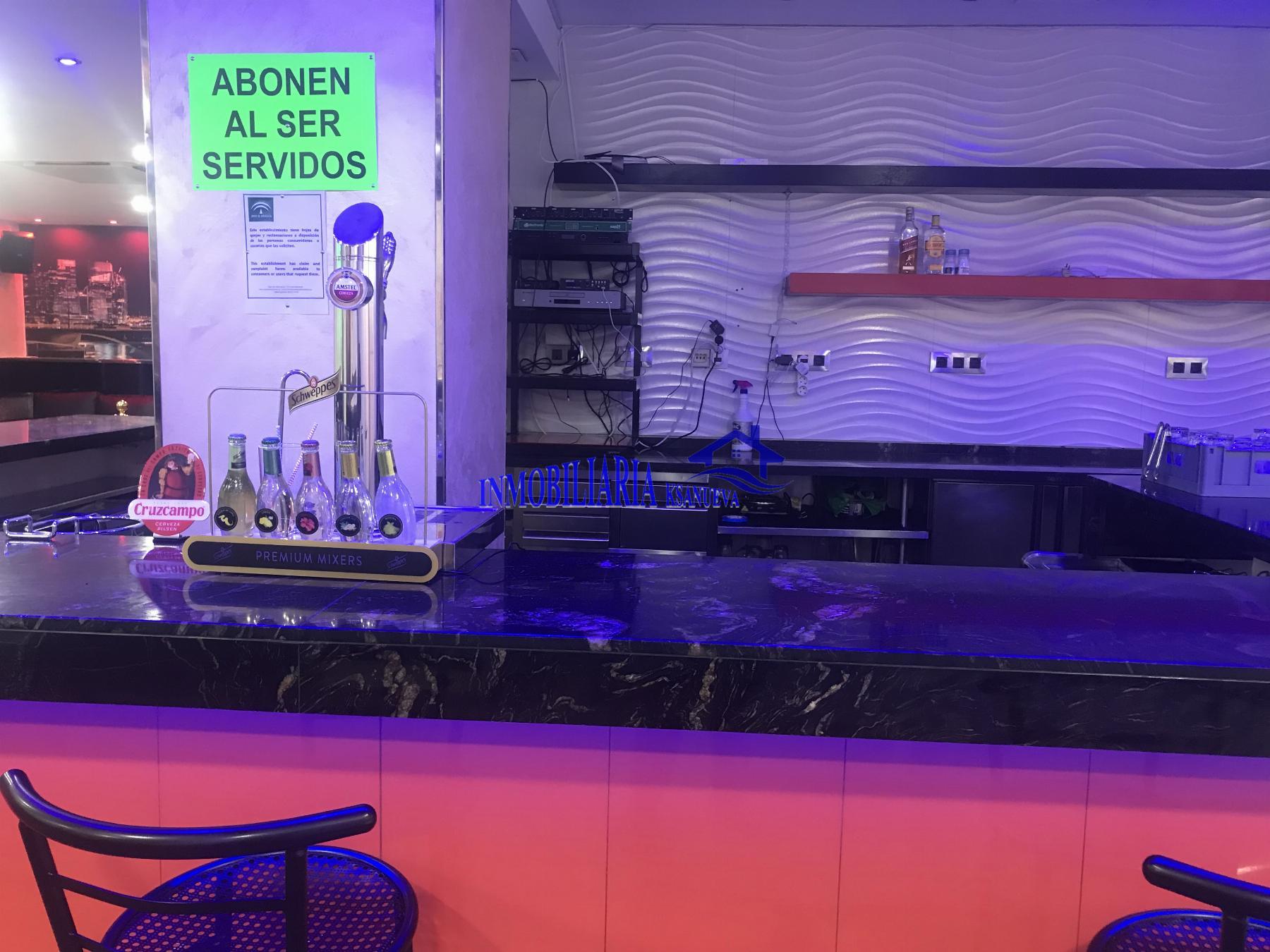 For sale of commercial in Córdoba