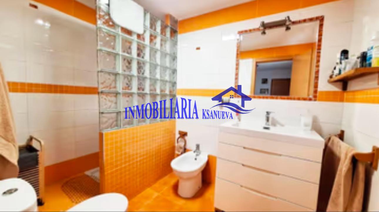 For sale of house in Córdoba