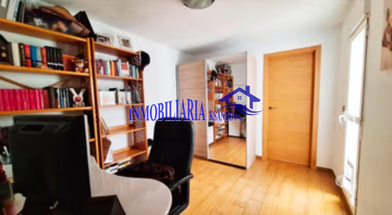 For sale of house in Córdoba