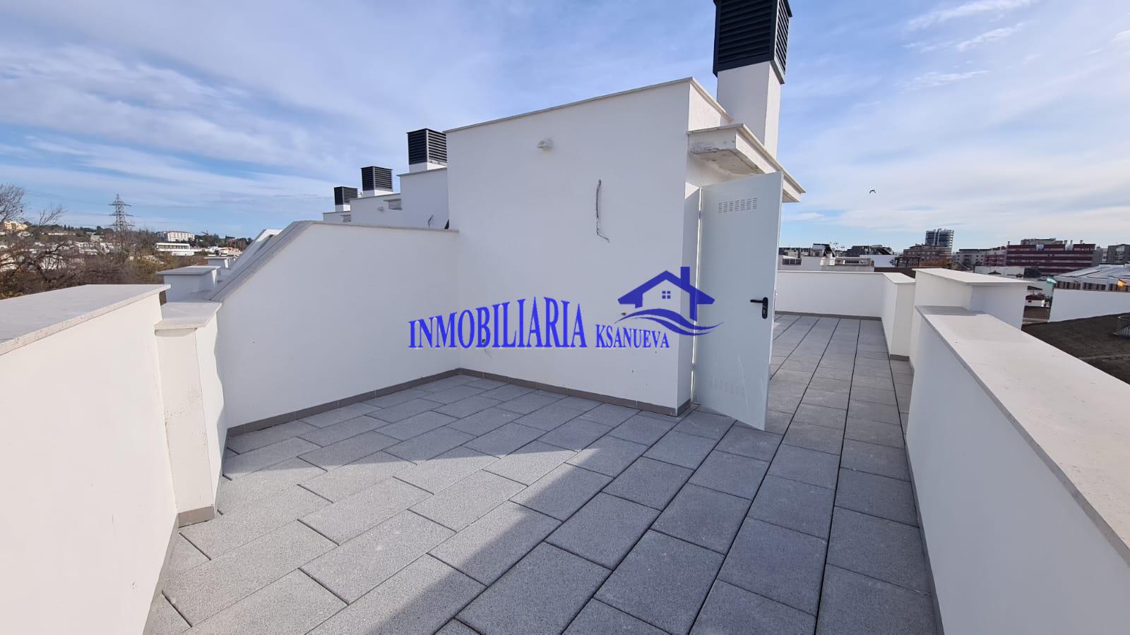 For sale of house in Córdoba