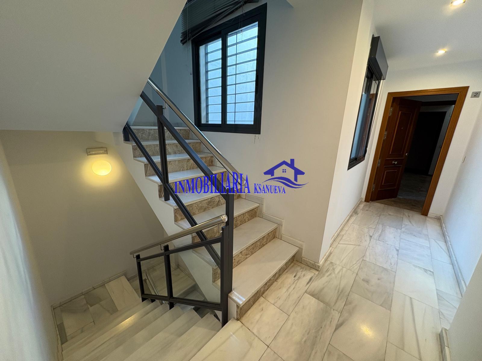 For sale of penthouse in Córdoba