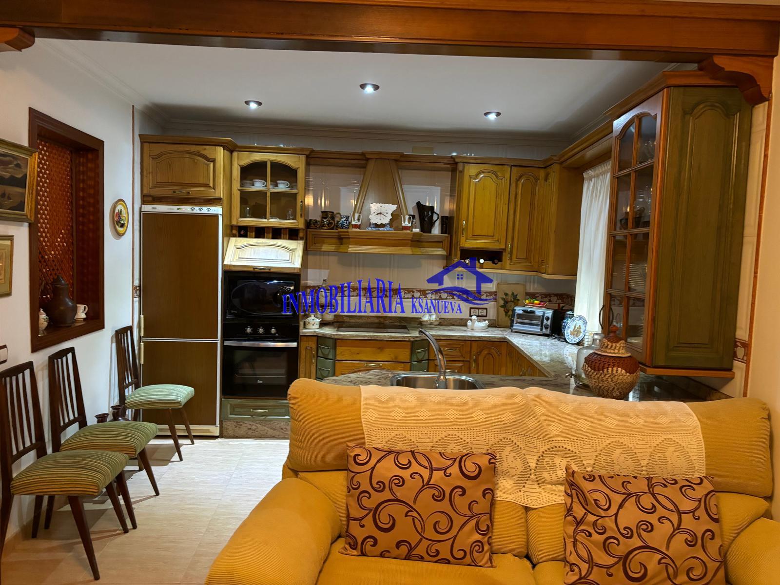 For sale of house in Córdoba