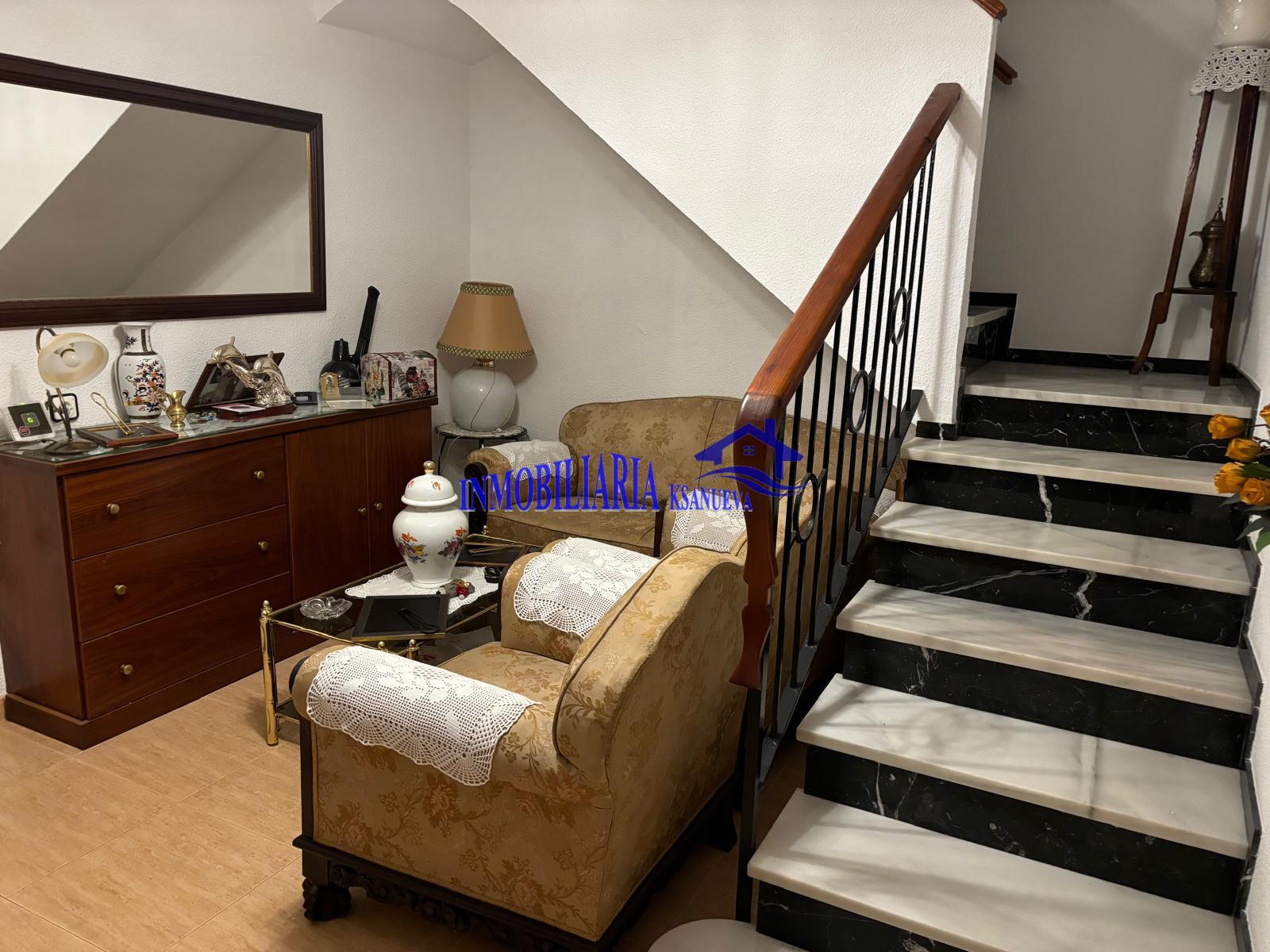 For sale of house in Córdoba