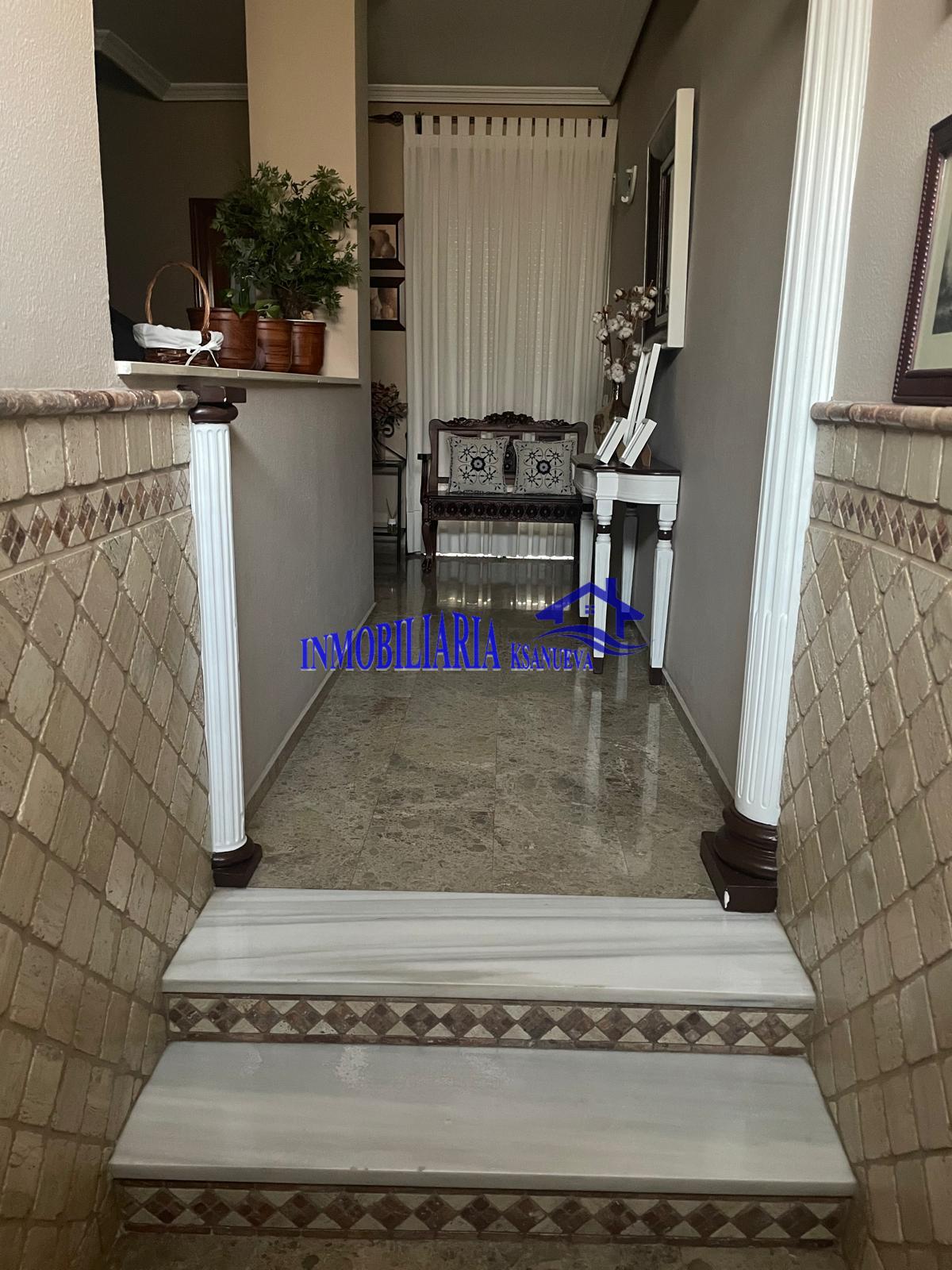 For sale of flat in Córdoba