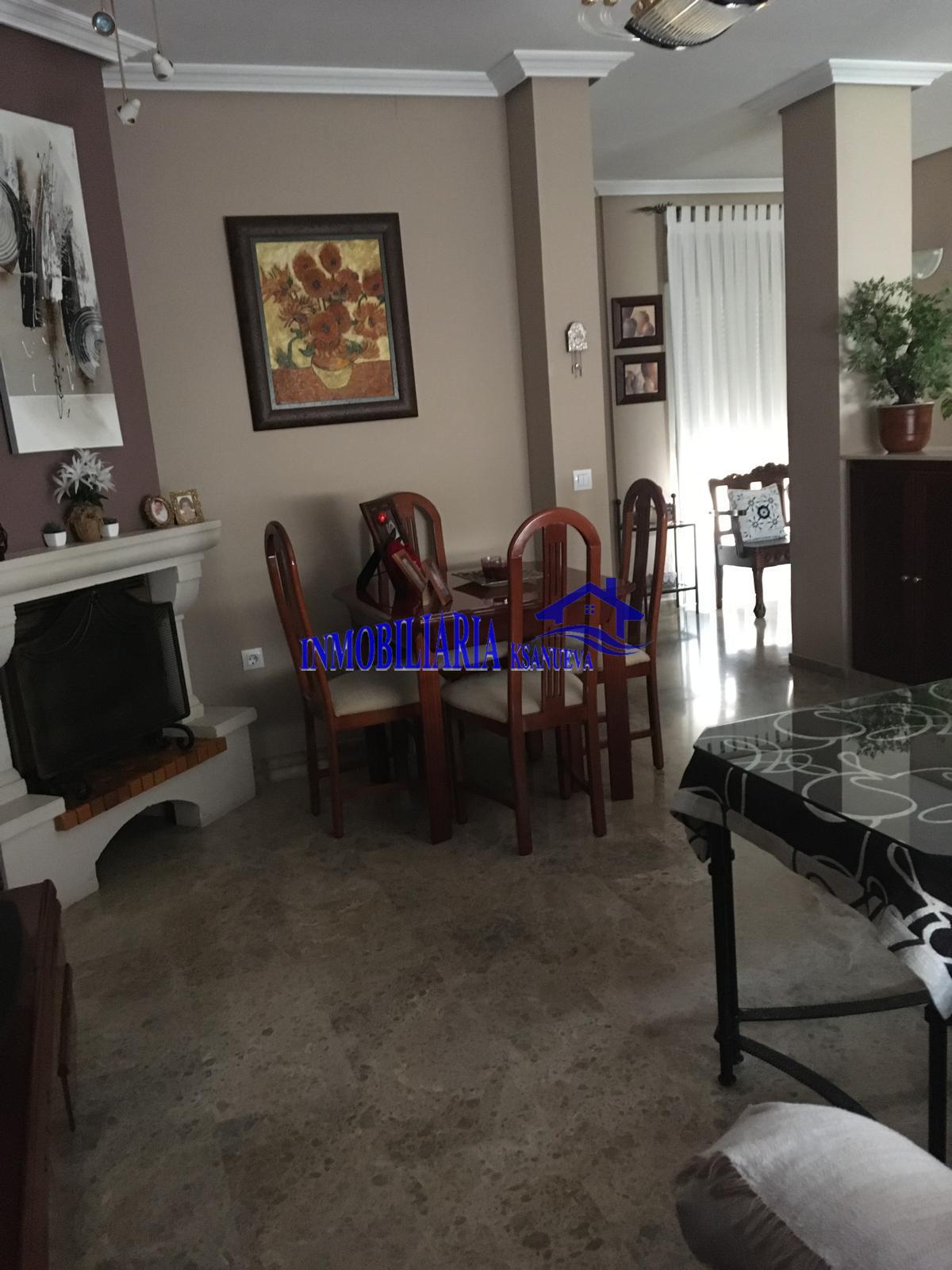 For sale of flat in Córdoba
