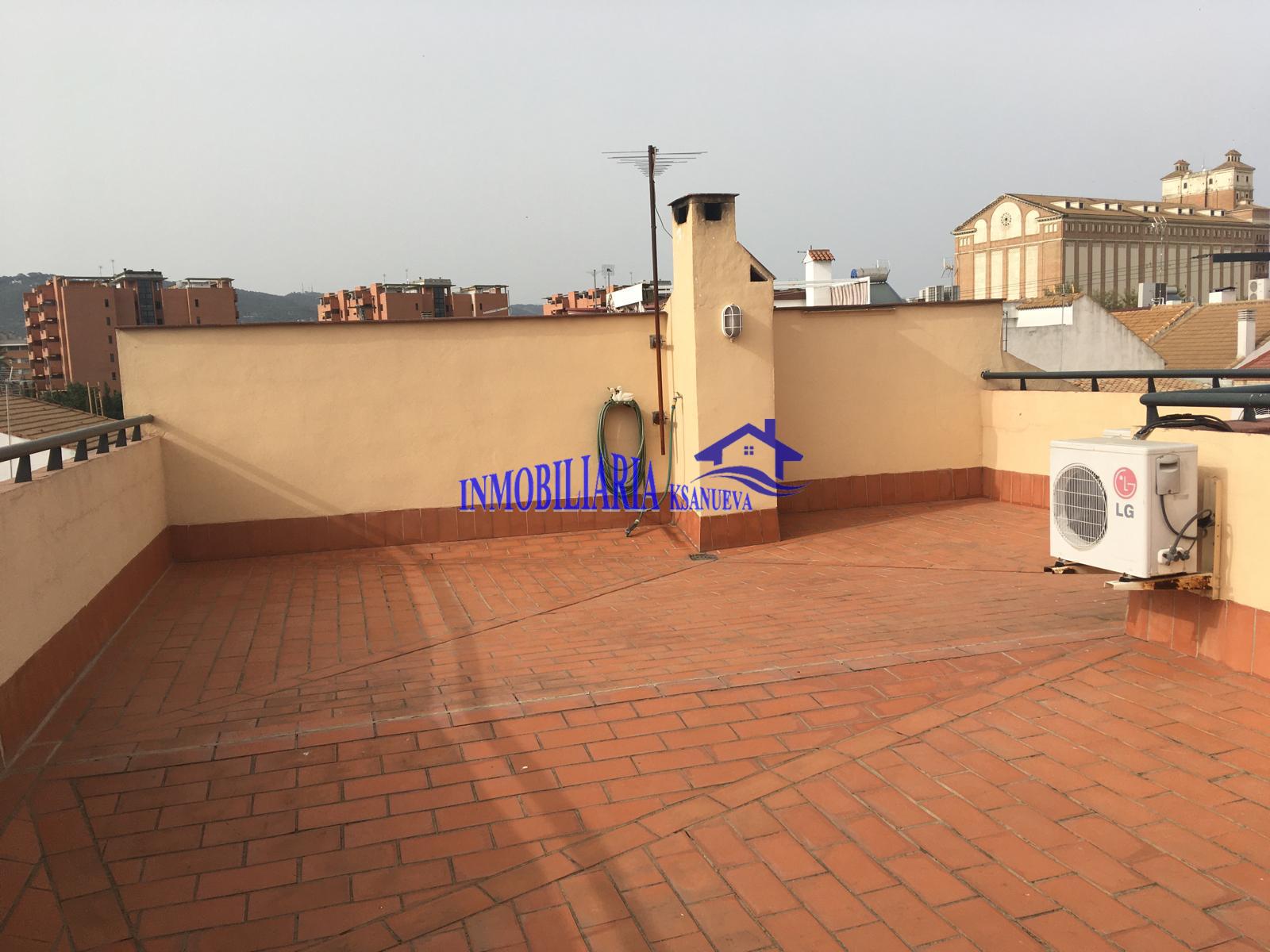 For sale of flat in Córdoba
