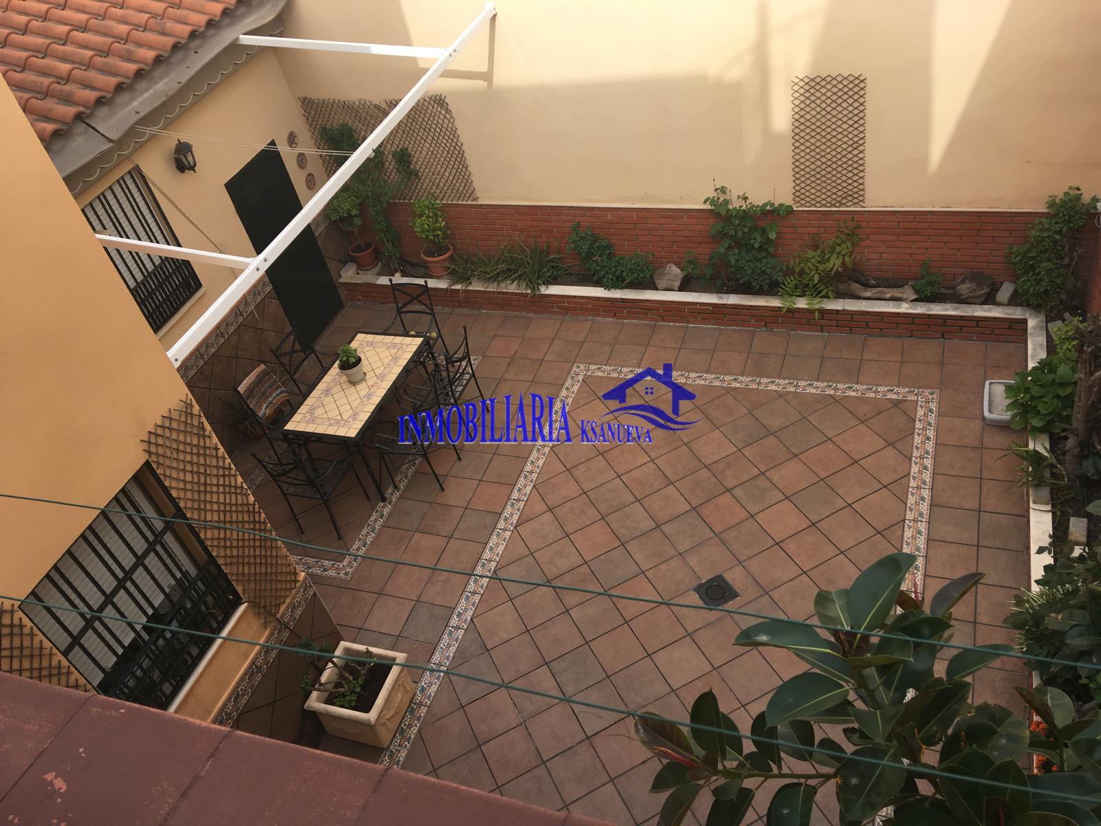 For sale of flat in Córdoba
