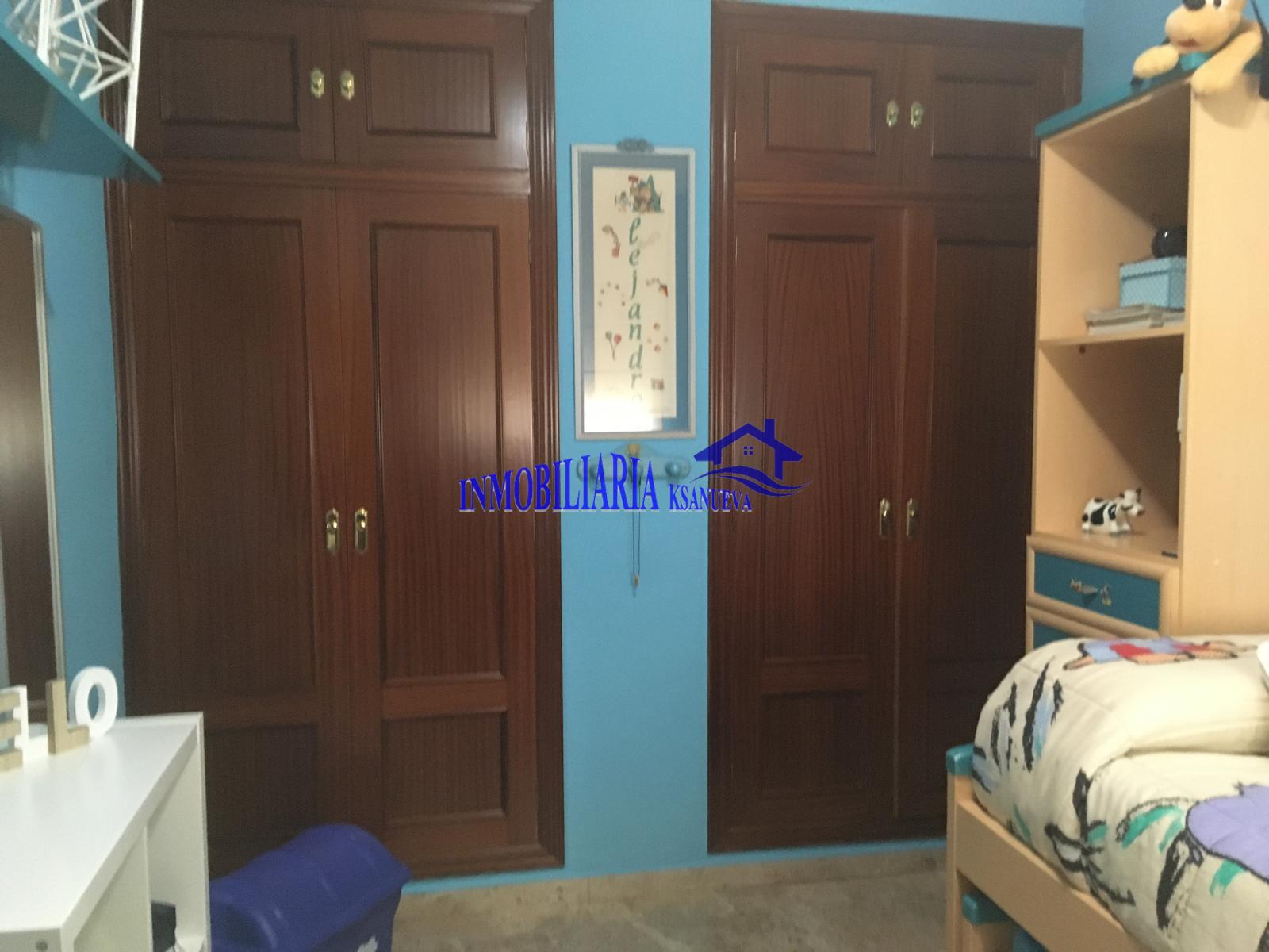 For sale of flat in Córdoba