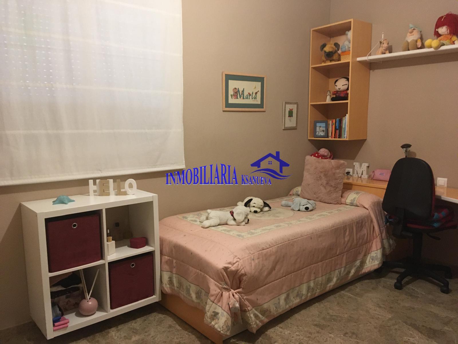 For sale of flat in Córdoba