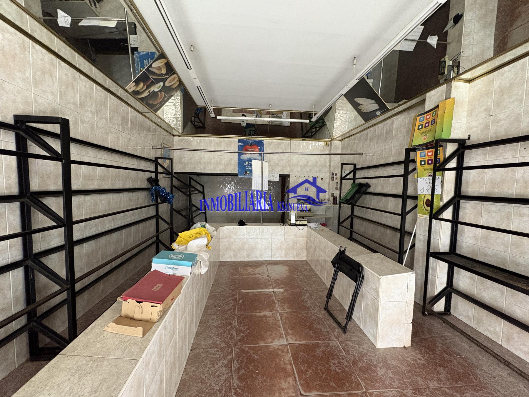 For sale of commercial in Córdoba