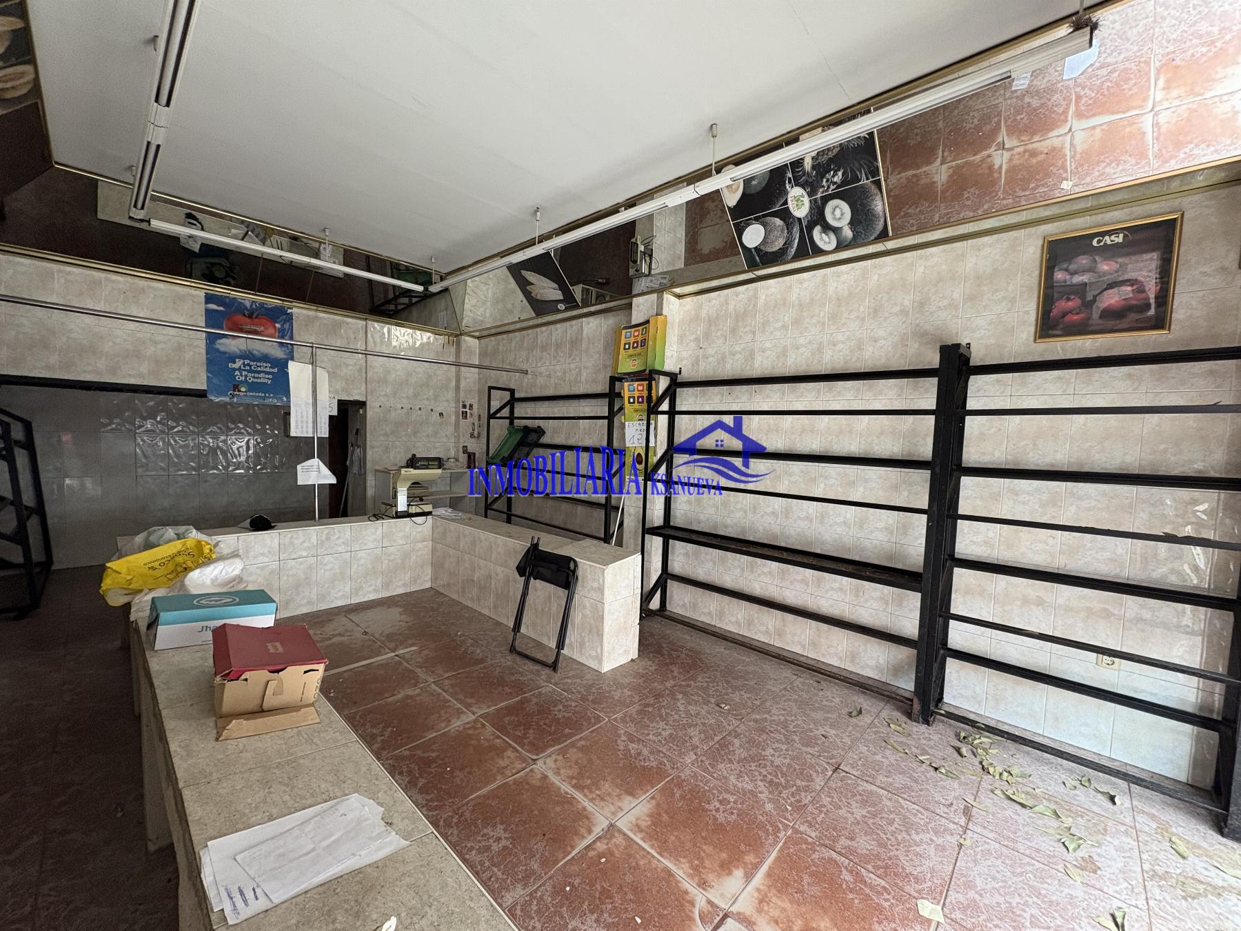 For sale of commercial in Córdoba