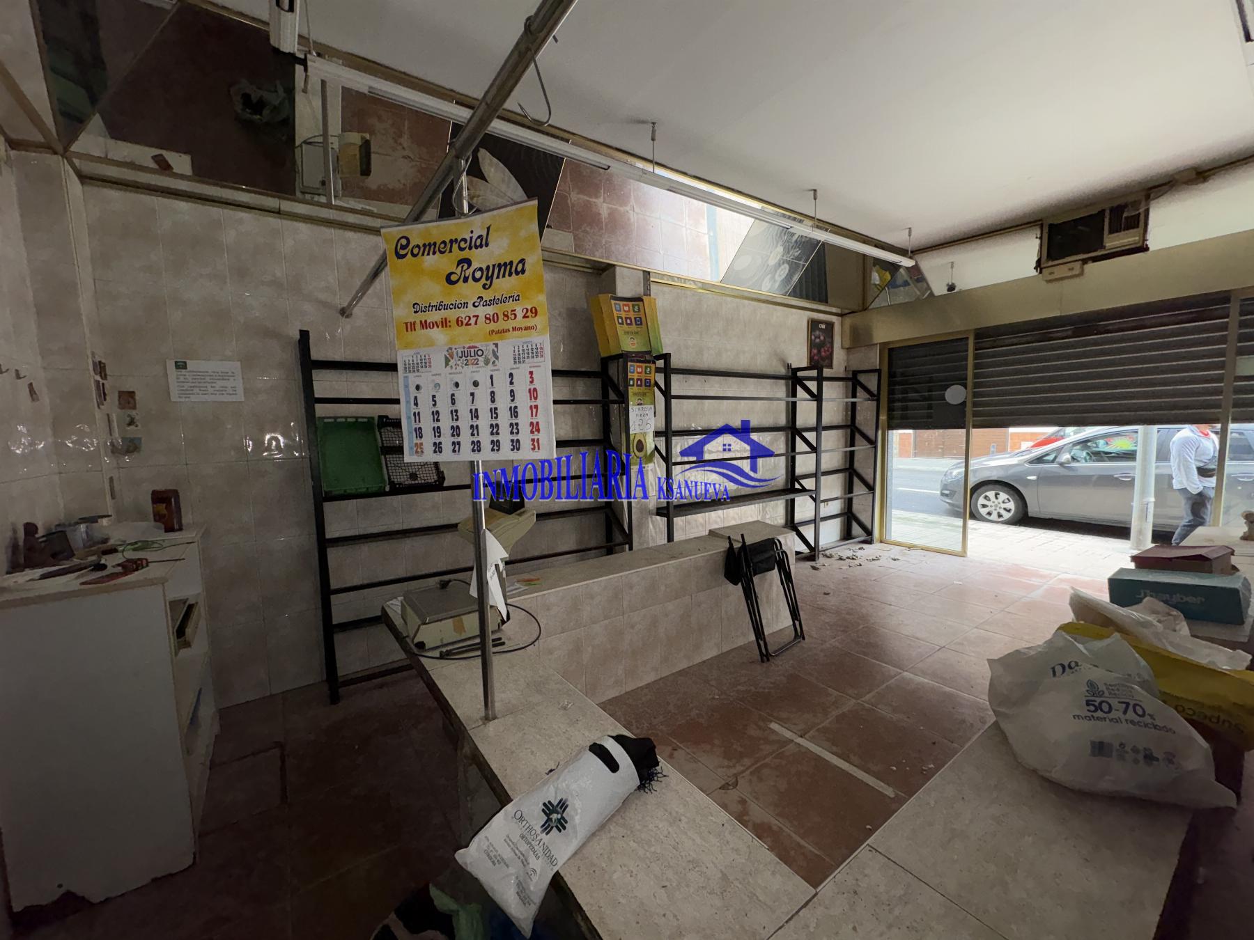 For sale of commercial in Córdoba
