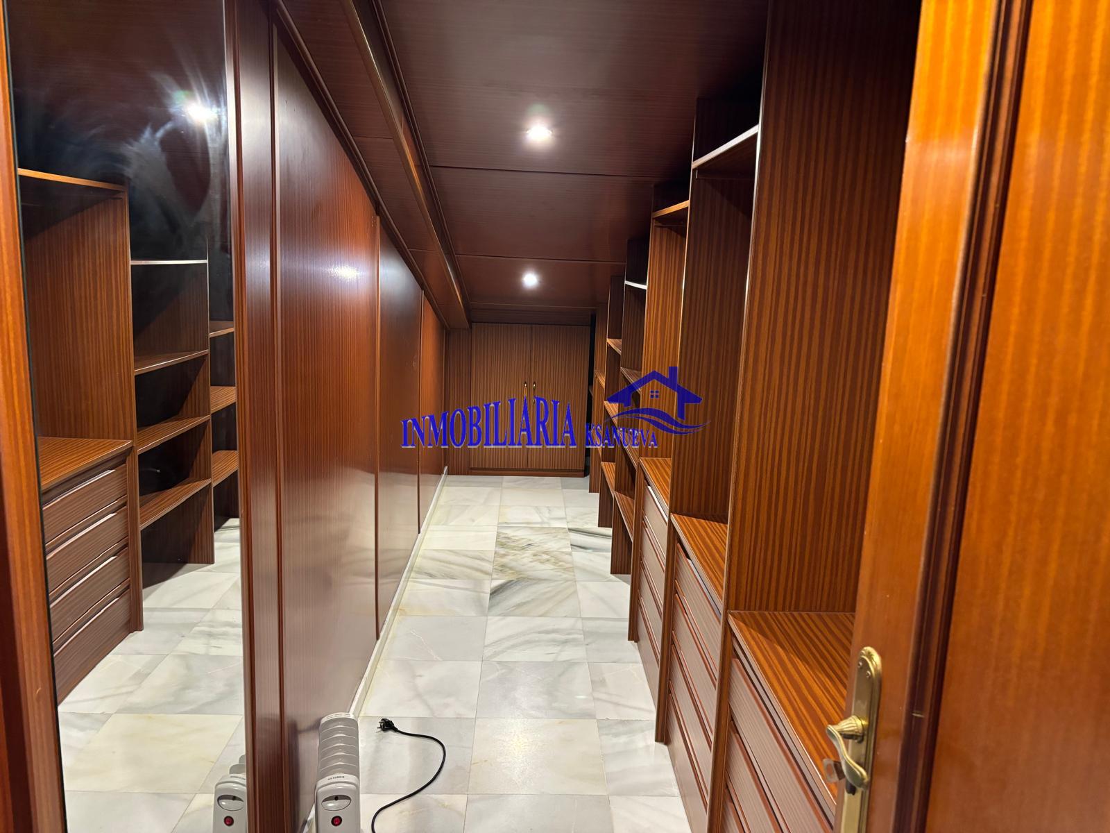 For sale of chalet in Córdoba