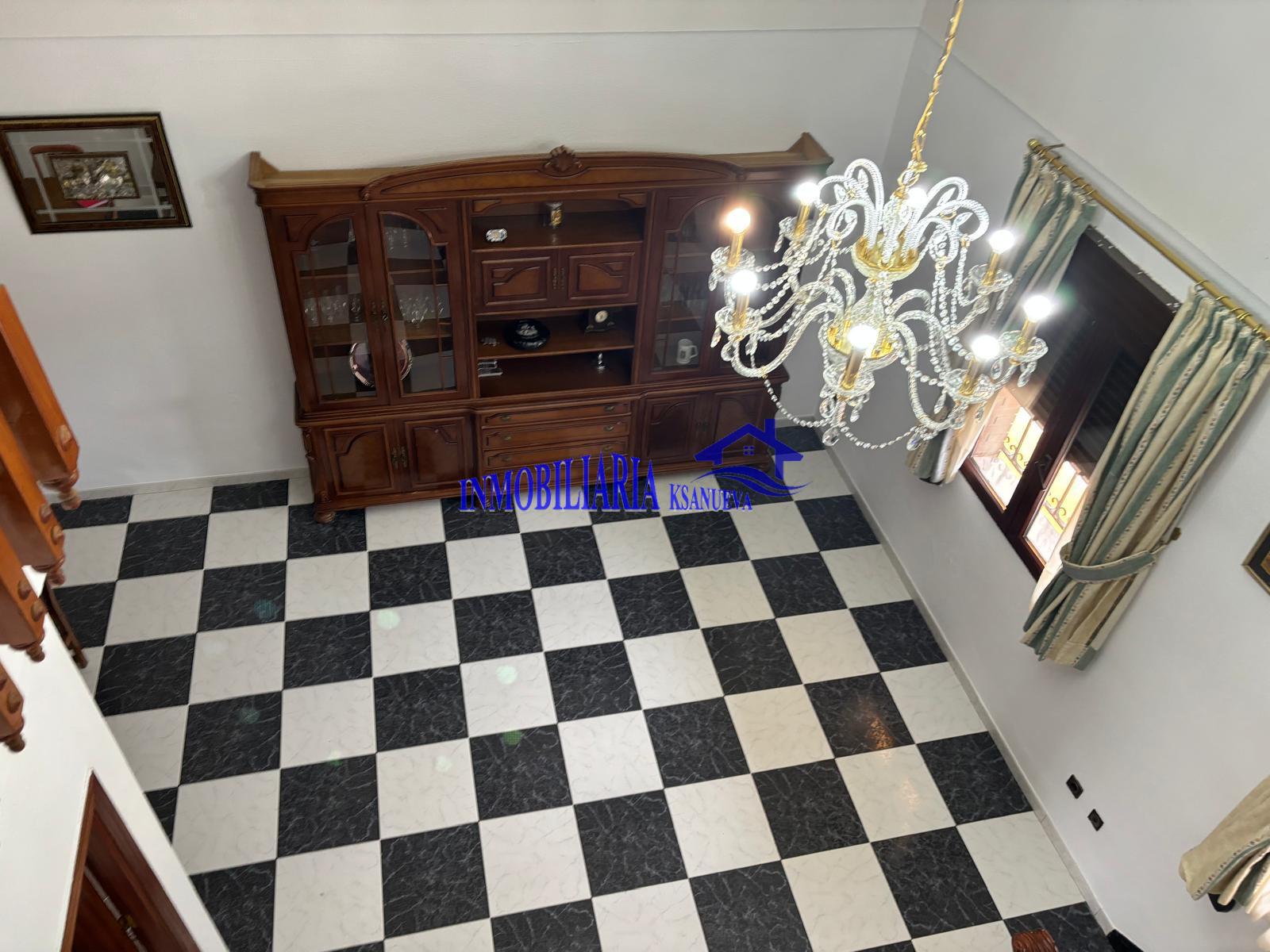 For sale of chalet in Córdoba