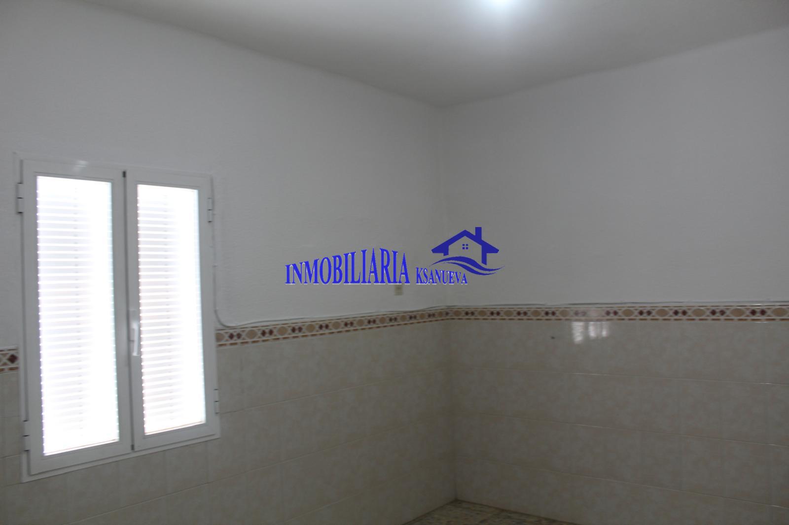 For sale of house in Córdoba