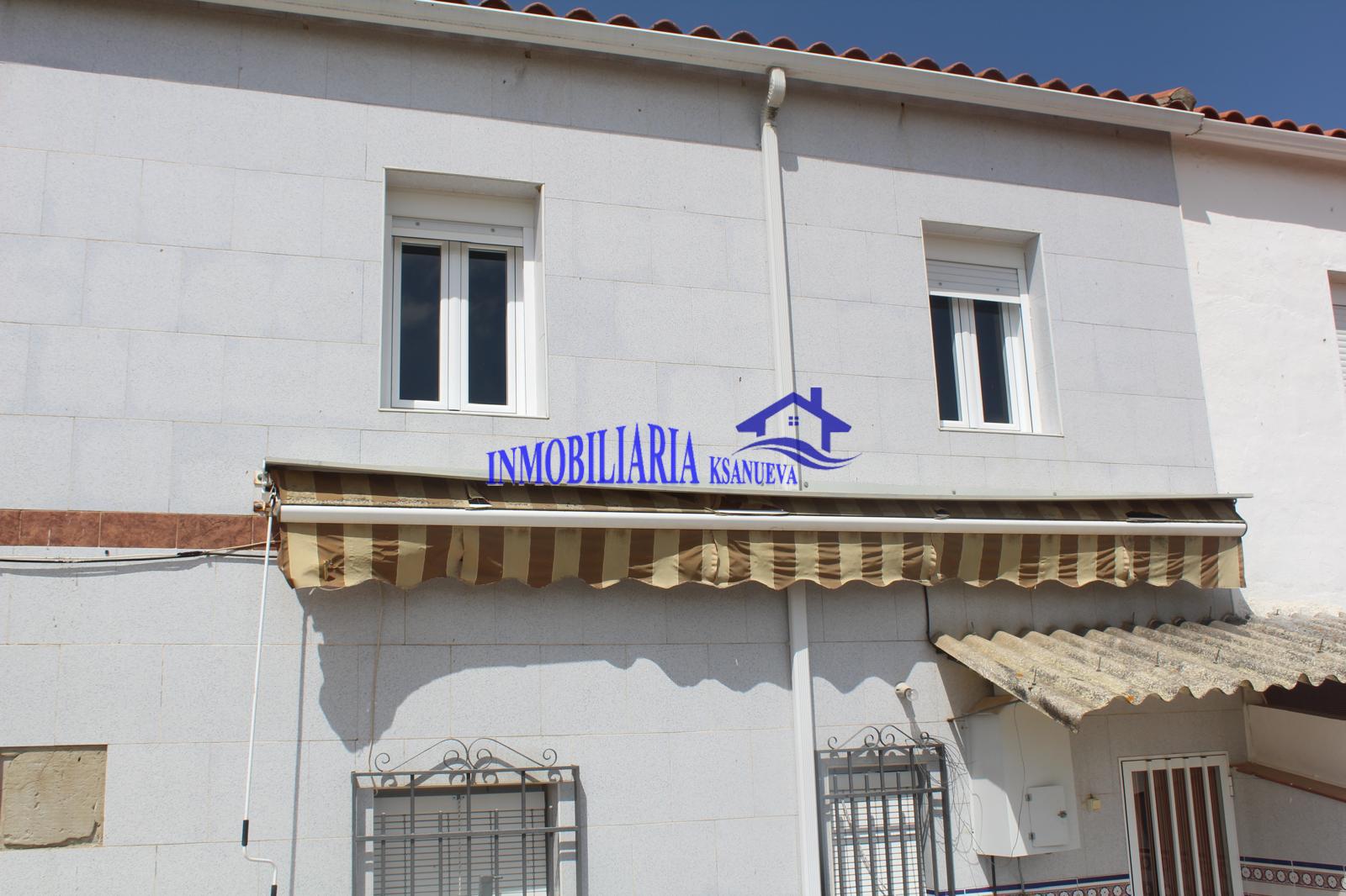 For sale of house in Córdoba