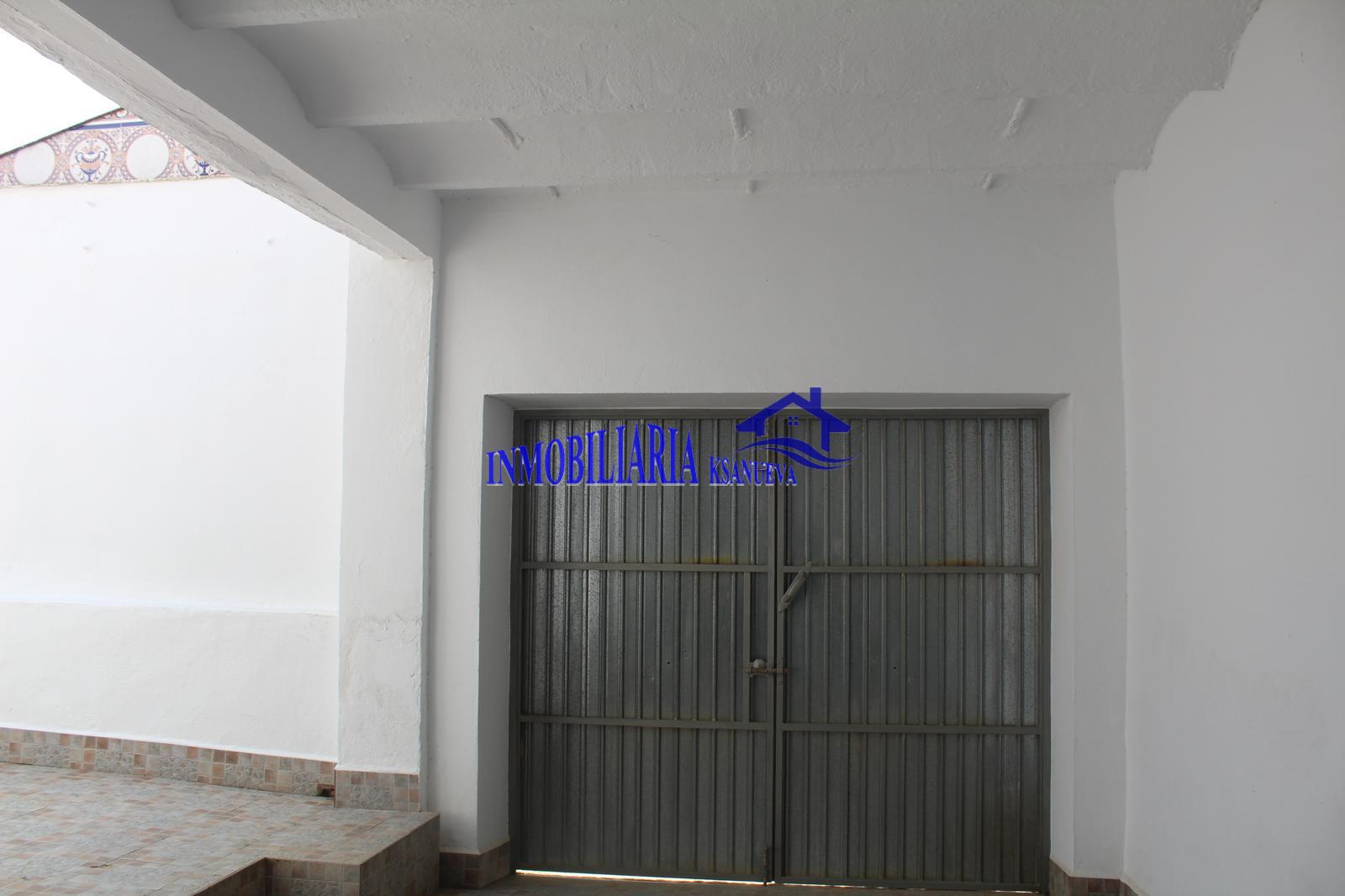 For sale of house in Córdoba