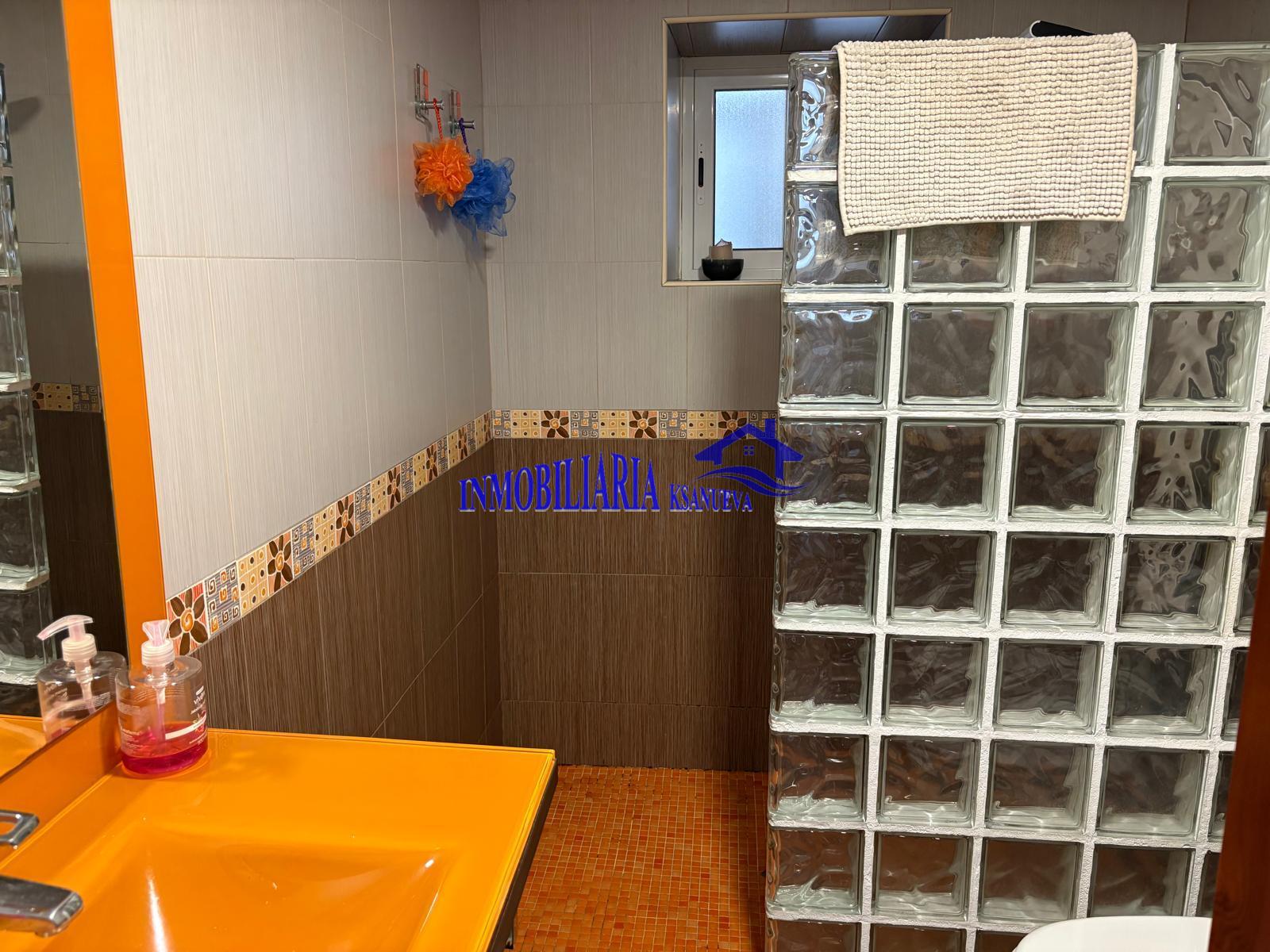 For sale of flat in Córdoba