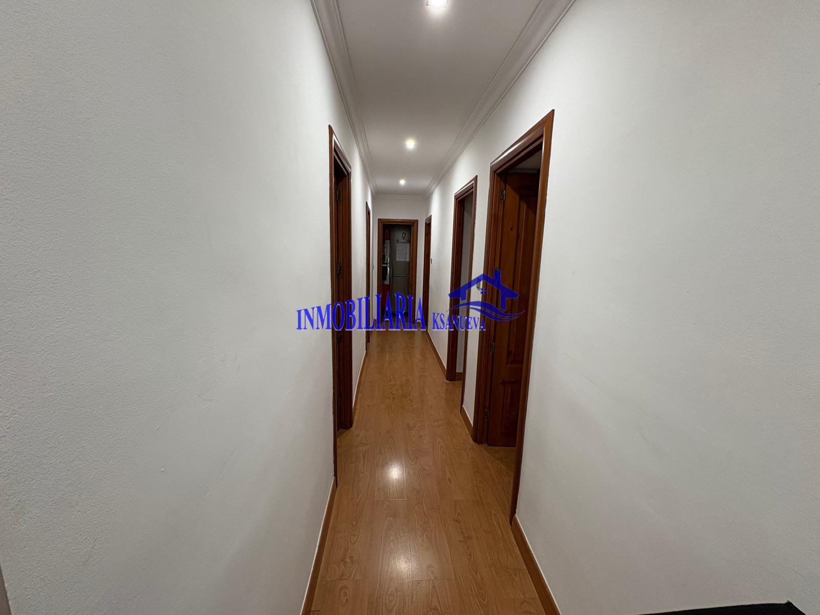 For sale of flat in Córdoba