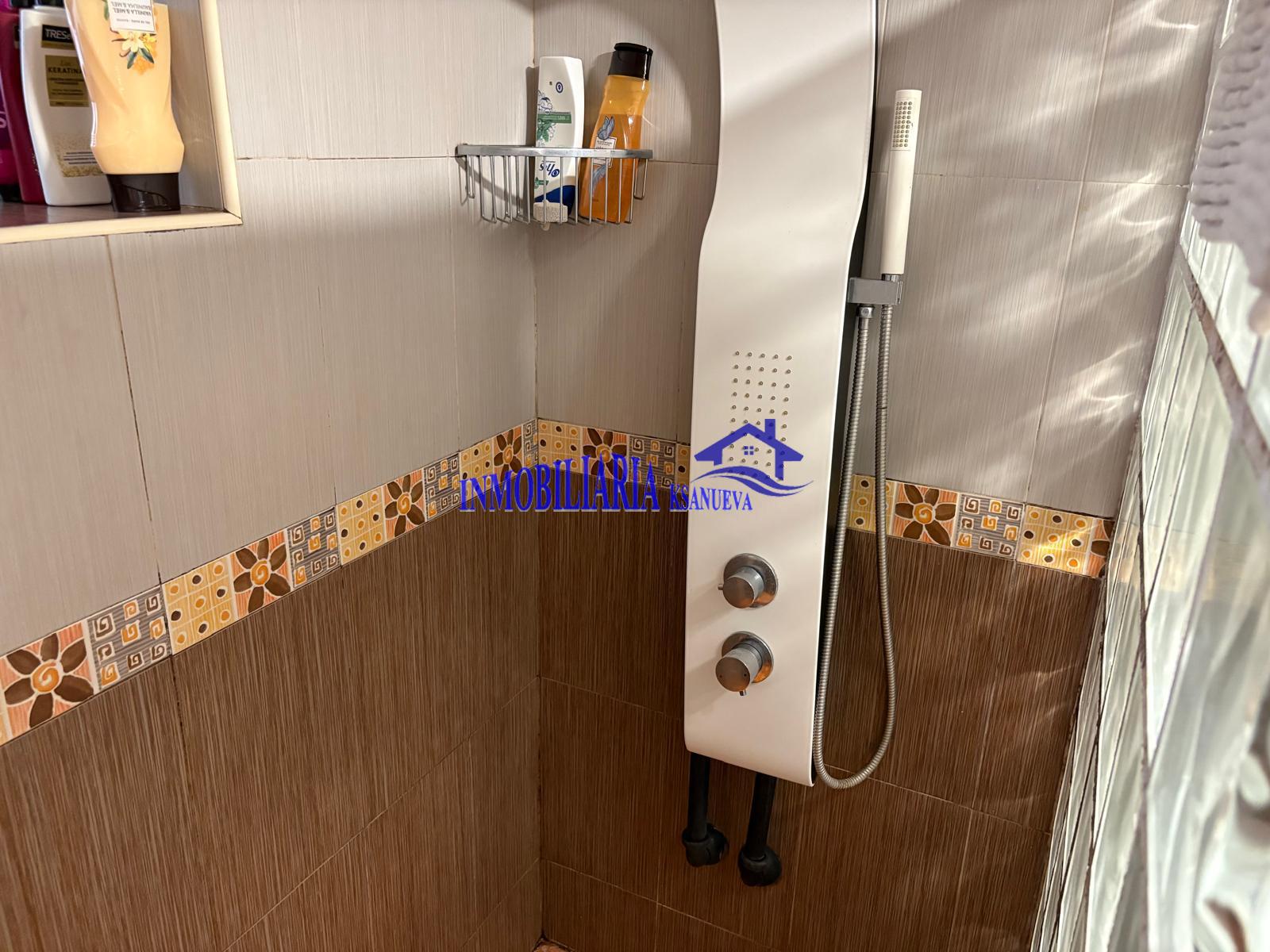 For sale of flat in Córdoba