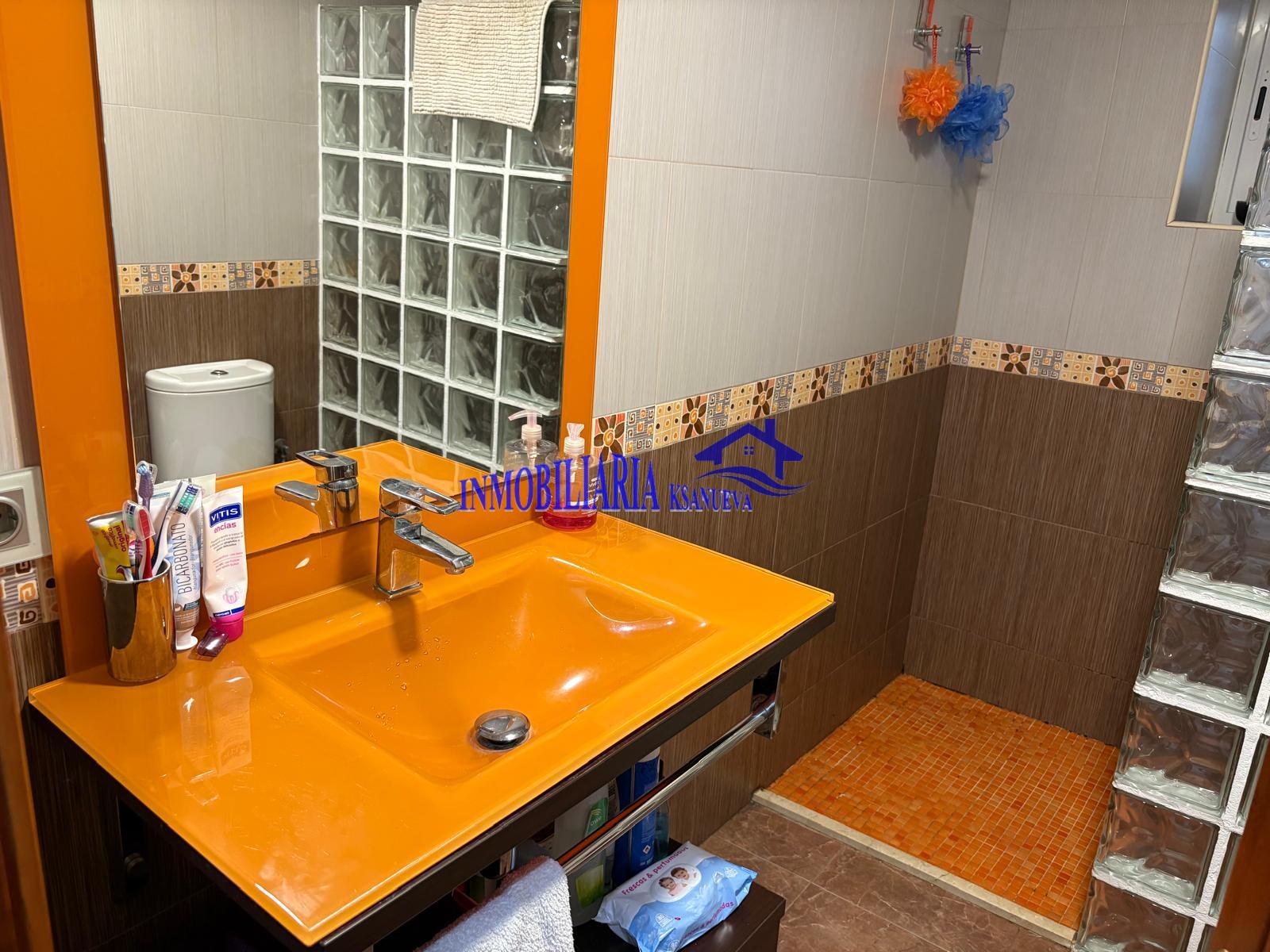 For sale of flat in Córdoba