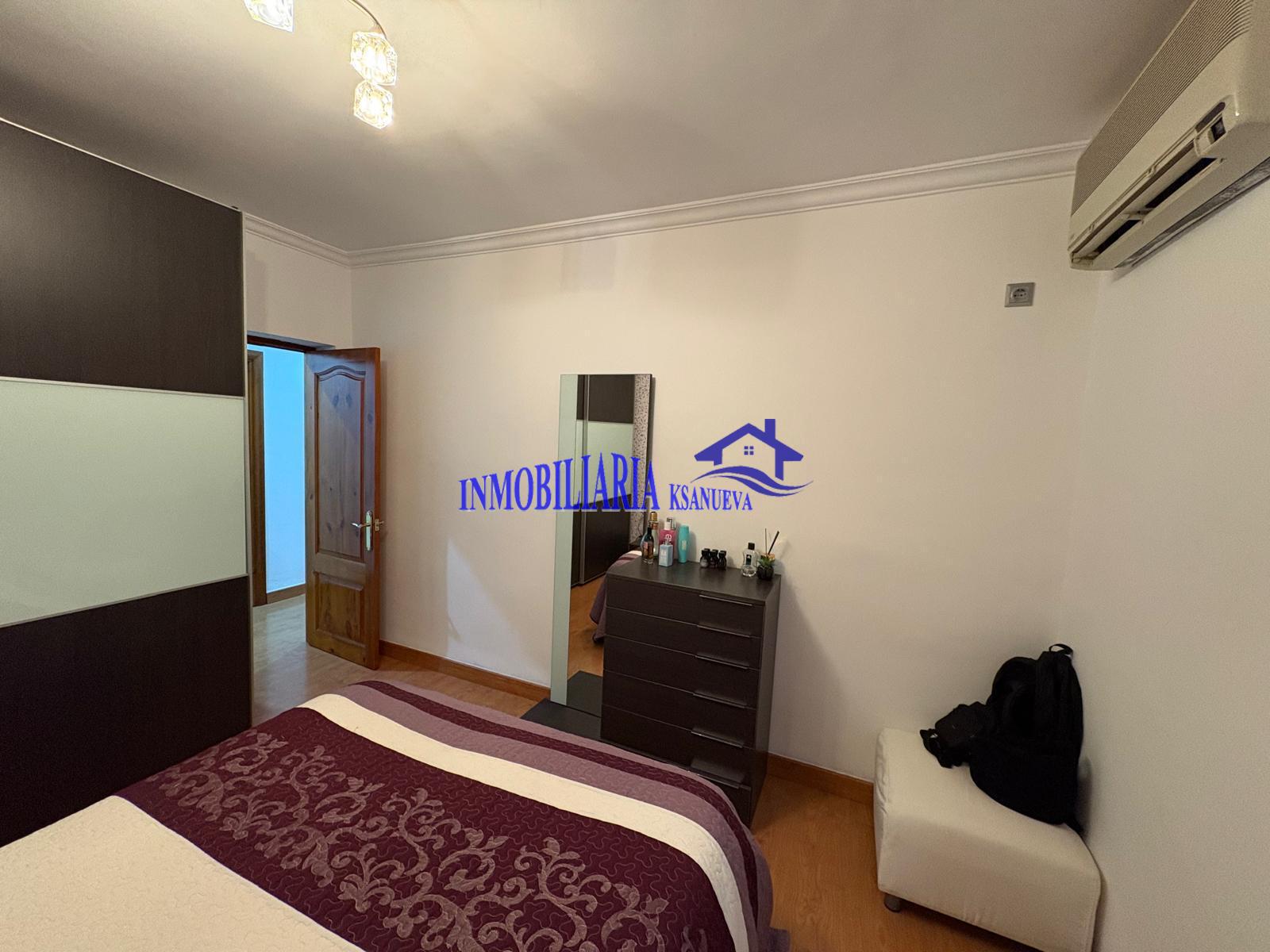For sale of flat in Córdoba
