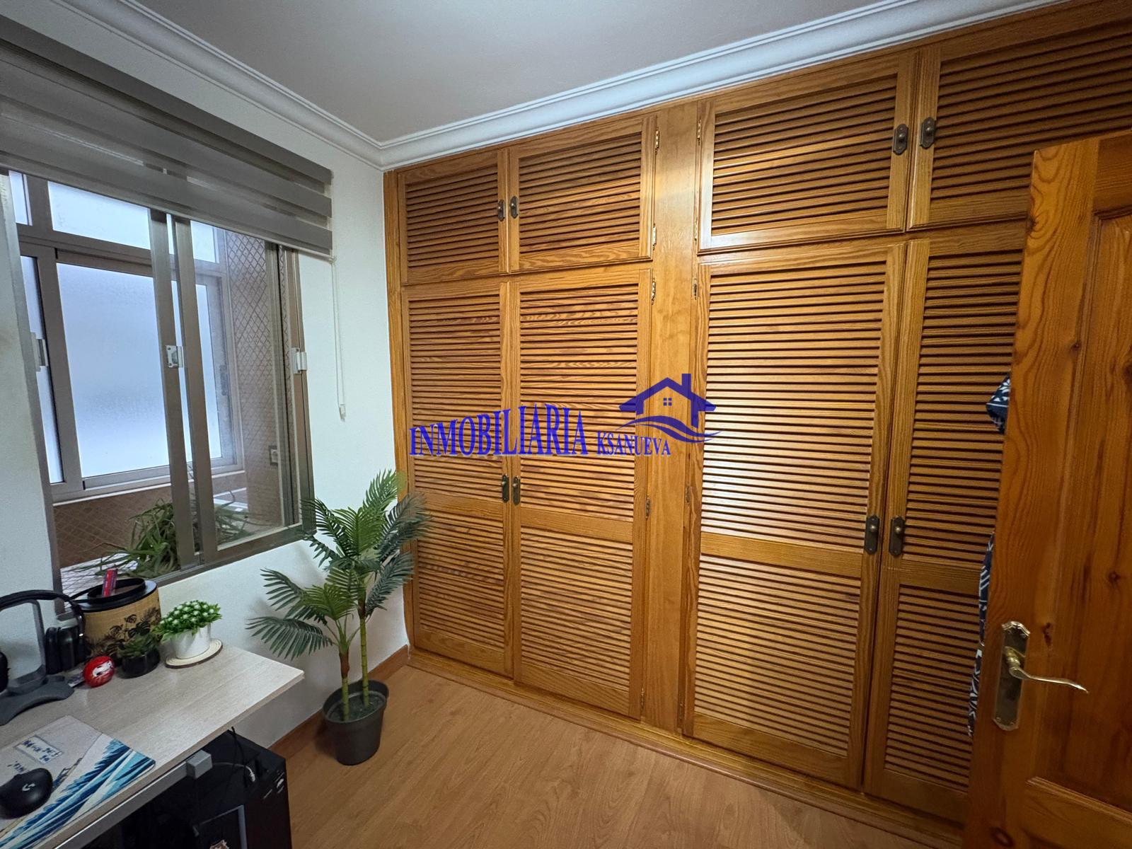 For sale of flat in Córdoba