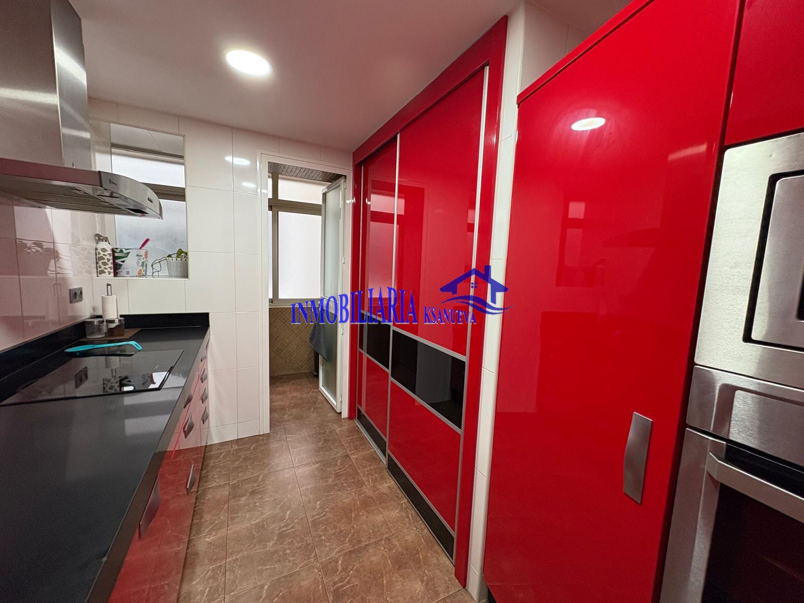 For sale of flat in Córdoba