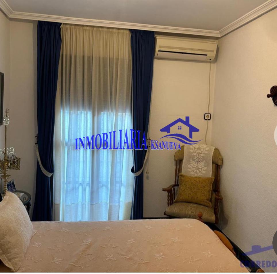 For sale of house in Córdoba