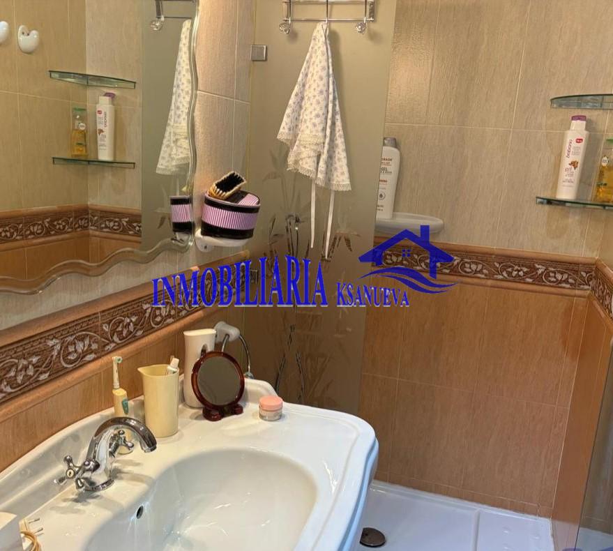 For sale of house in Córdoba