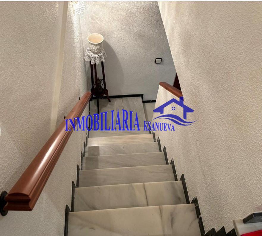 For sale of house in Córdoba