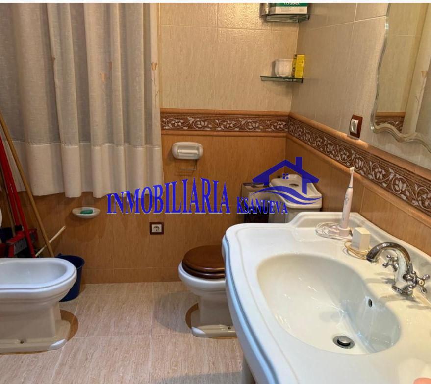 For sale of house in Córdoba