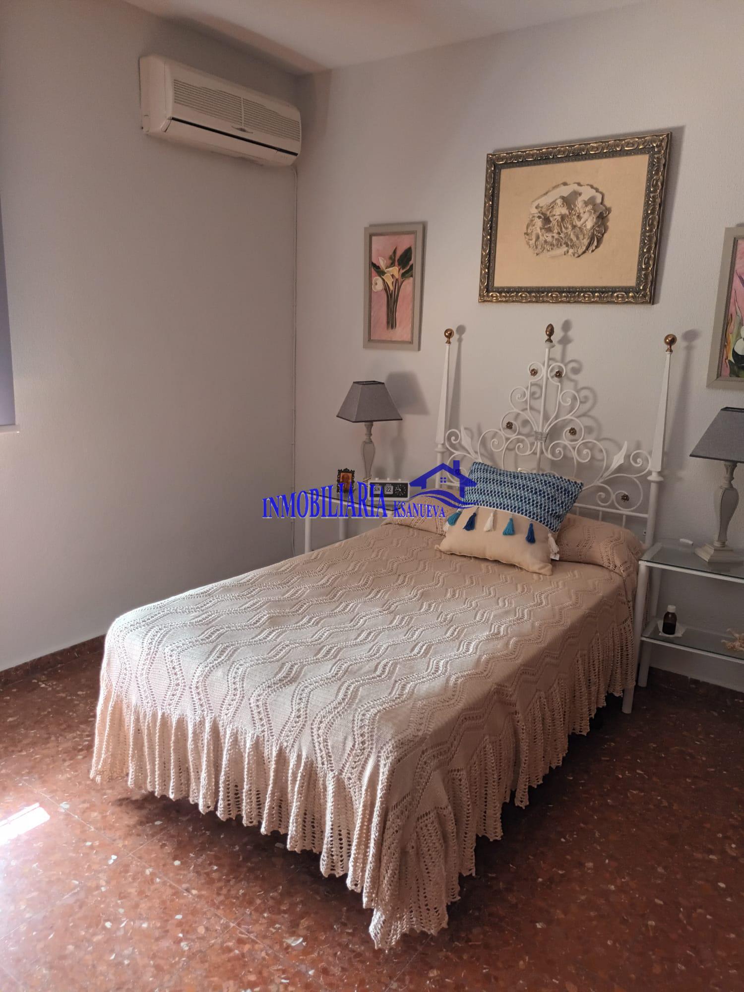 For sale of chalet in Córdoba