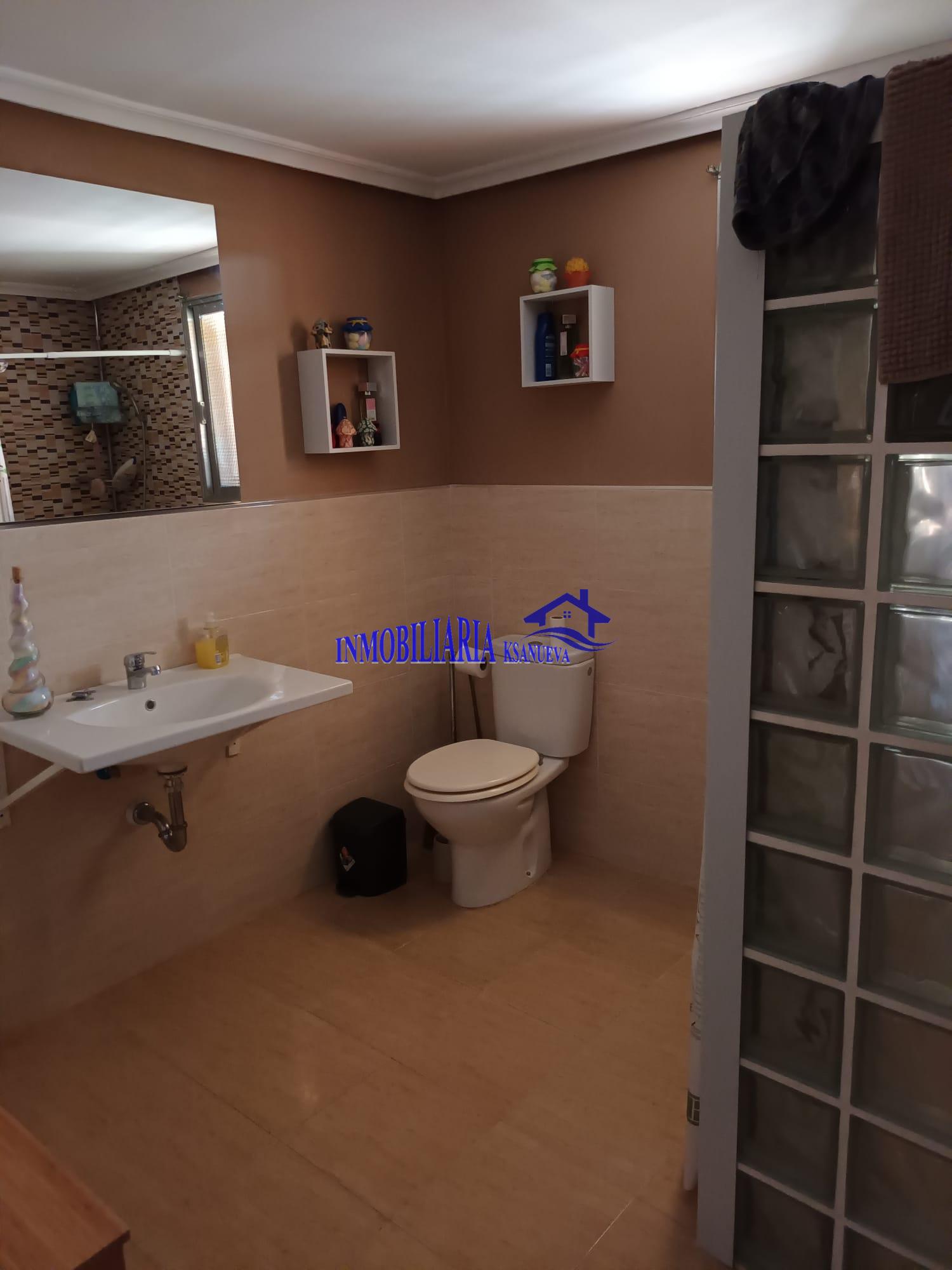 For sale of chalet in Córdoba