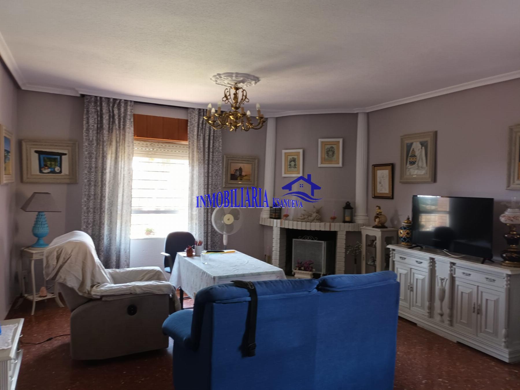 For sale of chalet in Córdoba