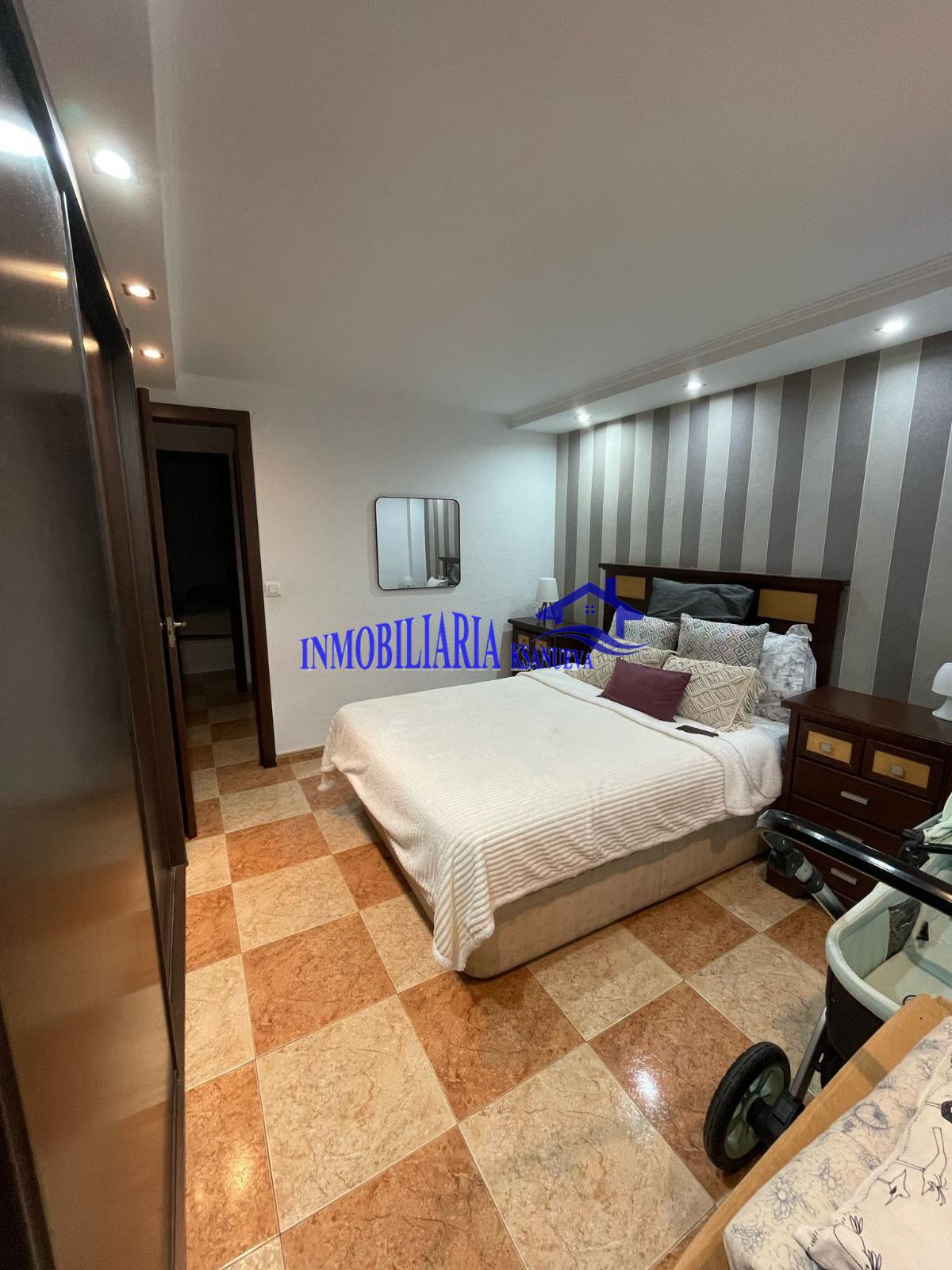 For sale of flat in Córdoba