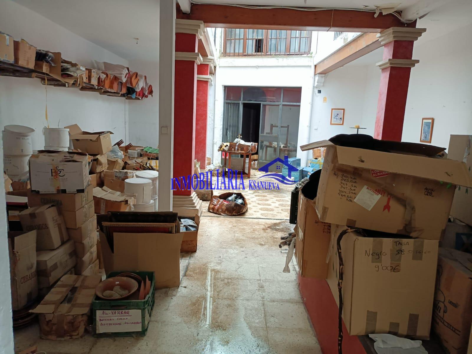 For sale of house in Córdoba