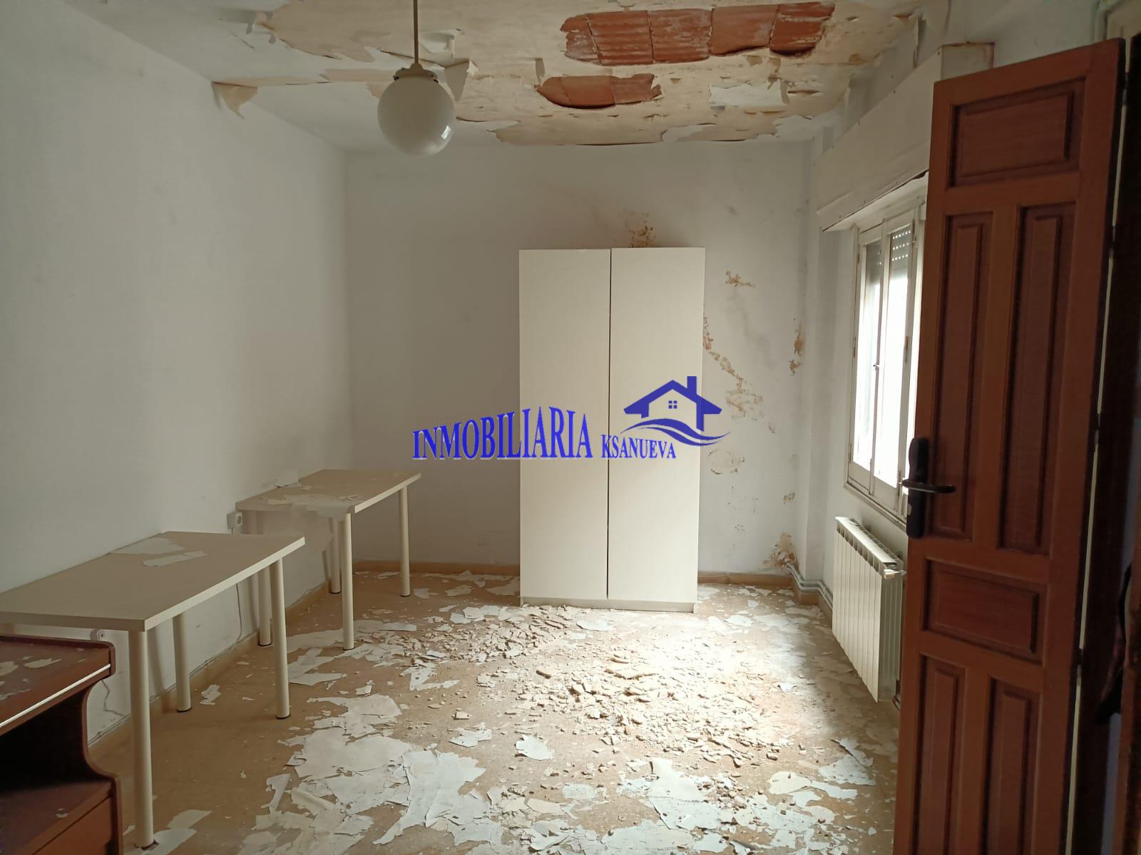 For sale of house in Córdoba