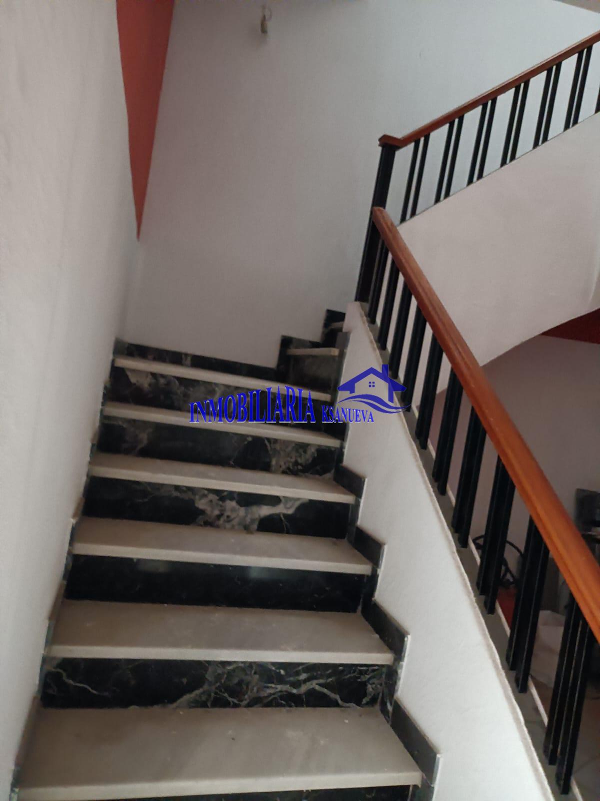 For sale of house in Córdoba