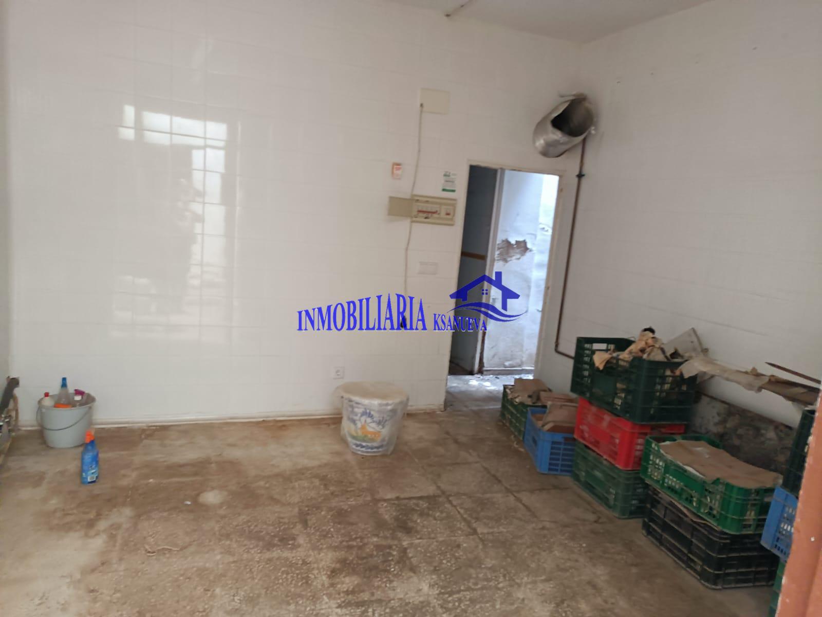 For sale of house in Córdoba