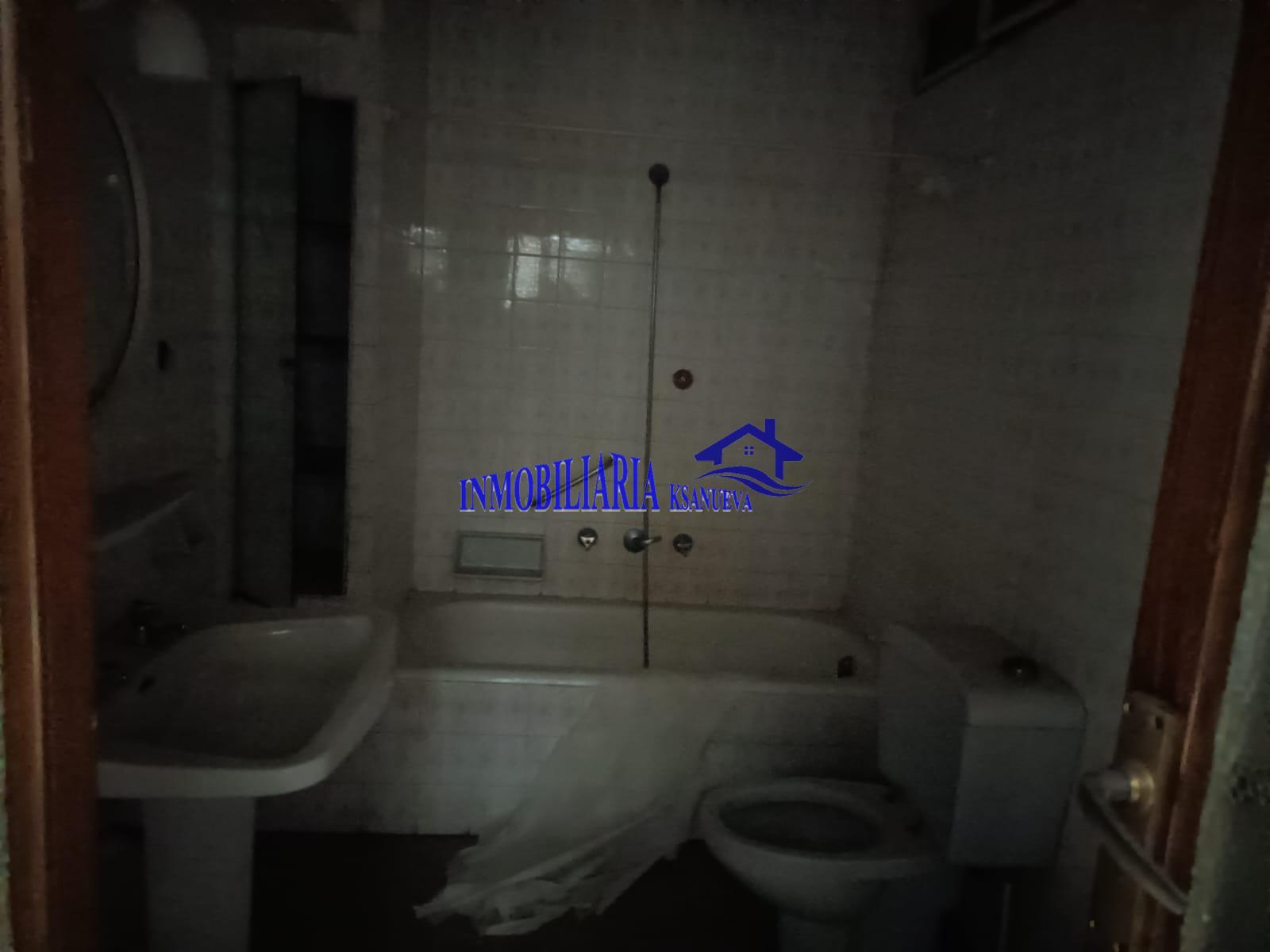 For sale of house in Córdoba