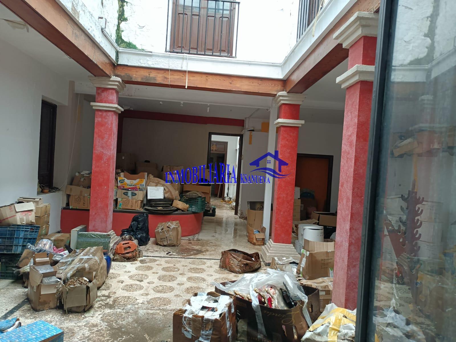 For sale of house in Córdoba