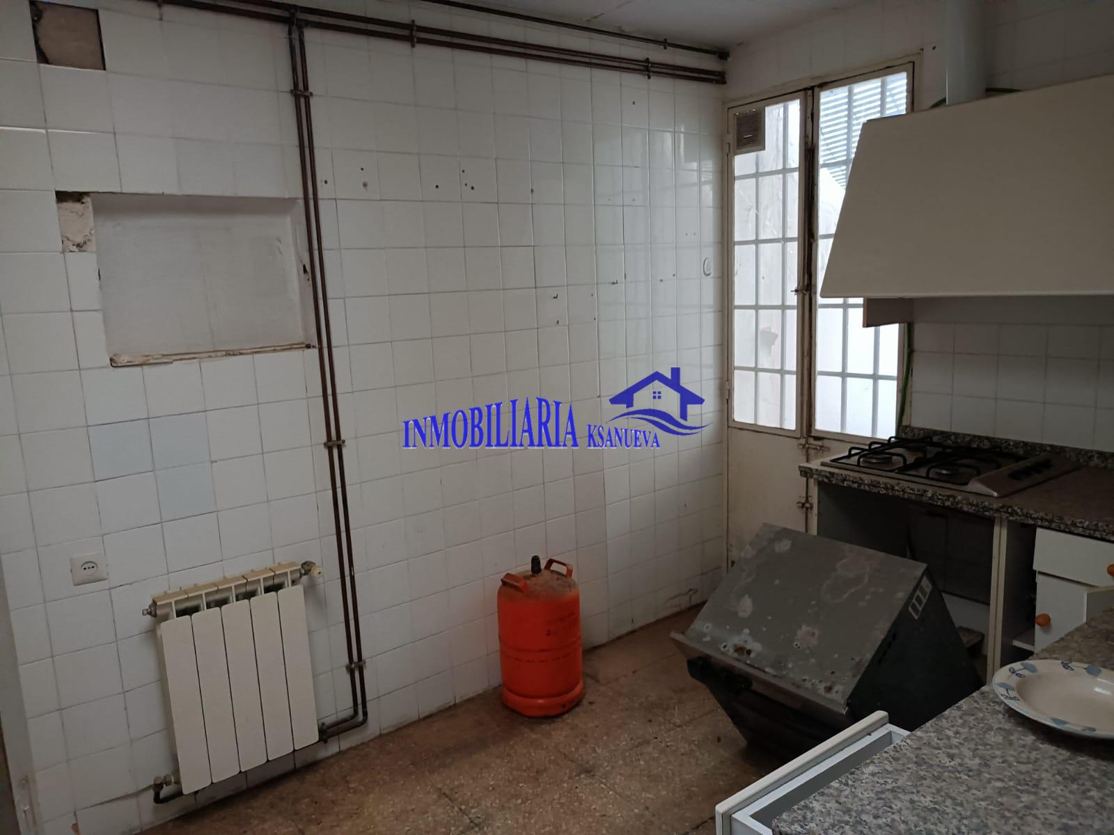 For sale of house in Córdoba