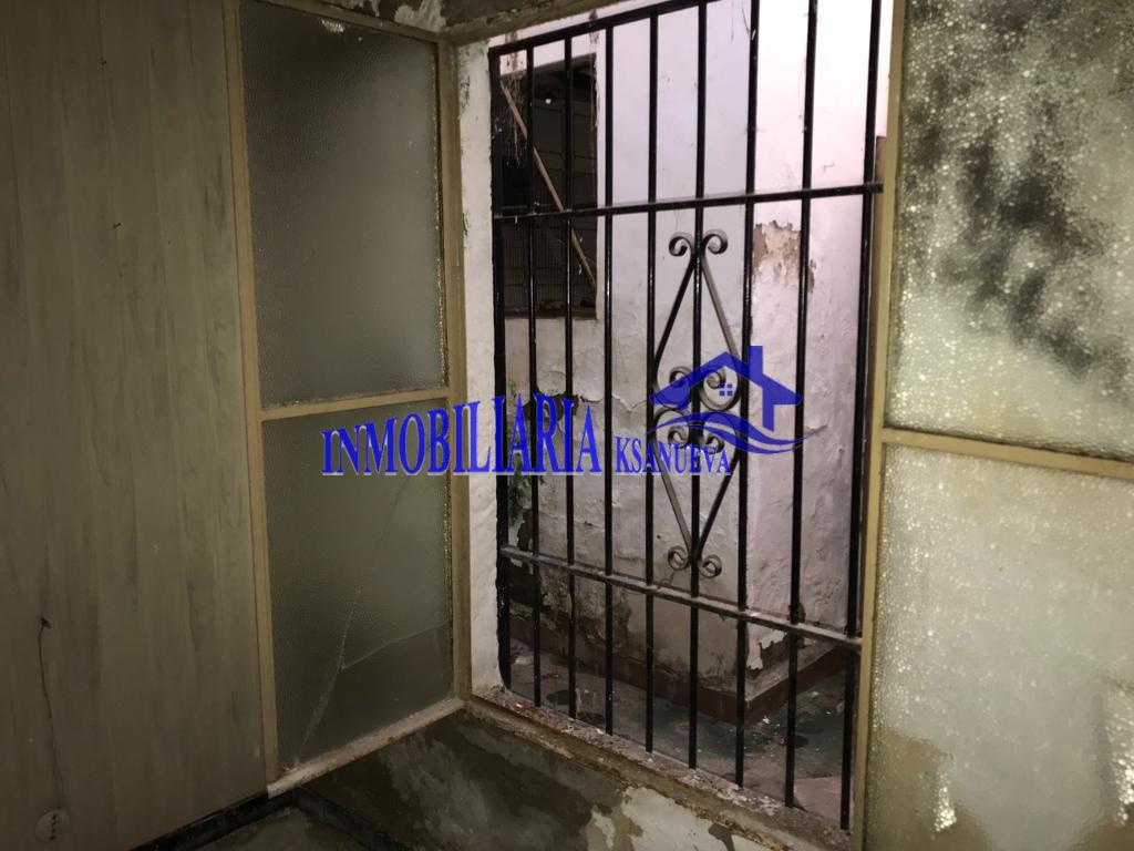 For sale of house in Córdoba