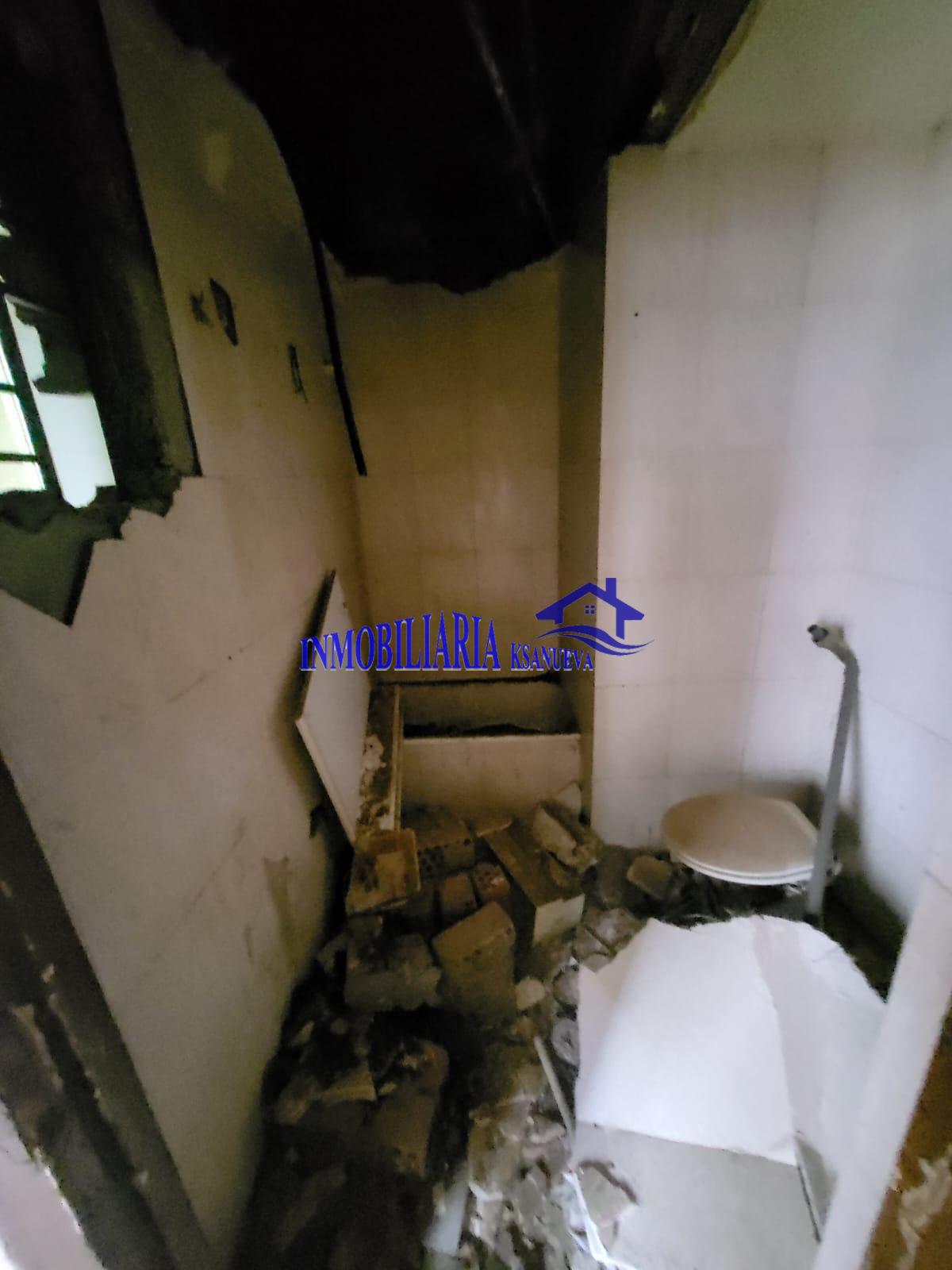 For sale of house in Córdoba
