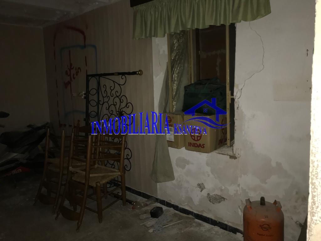 For sale of house in Córdoba